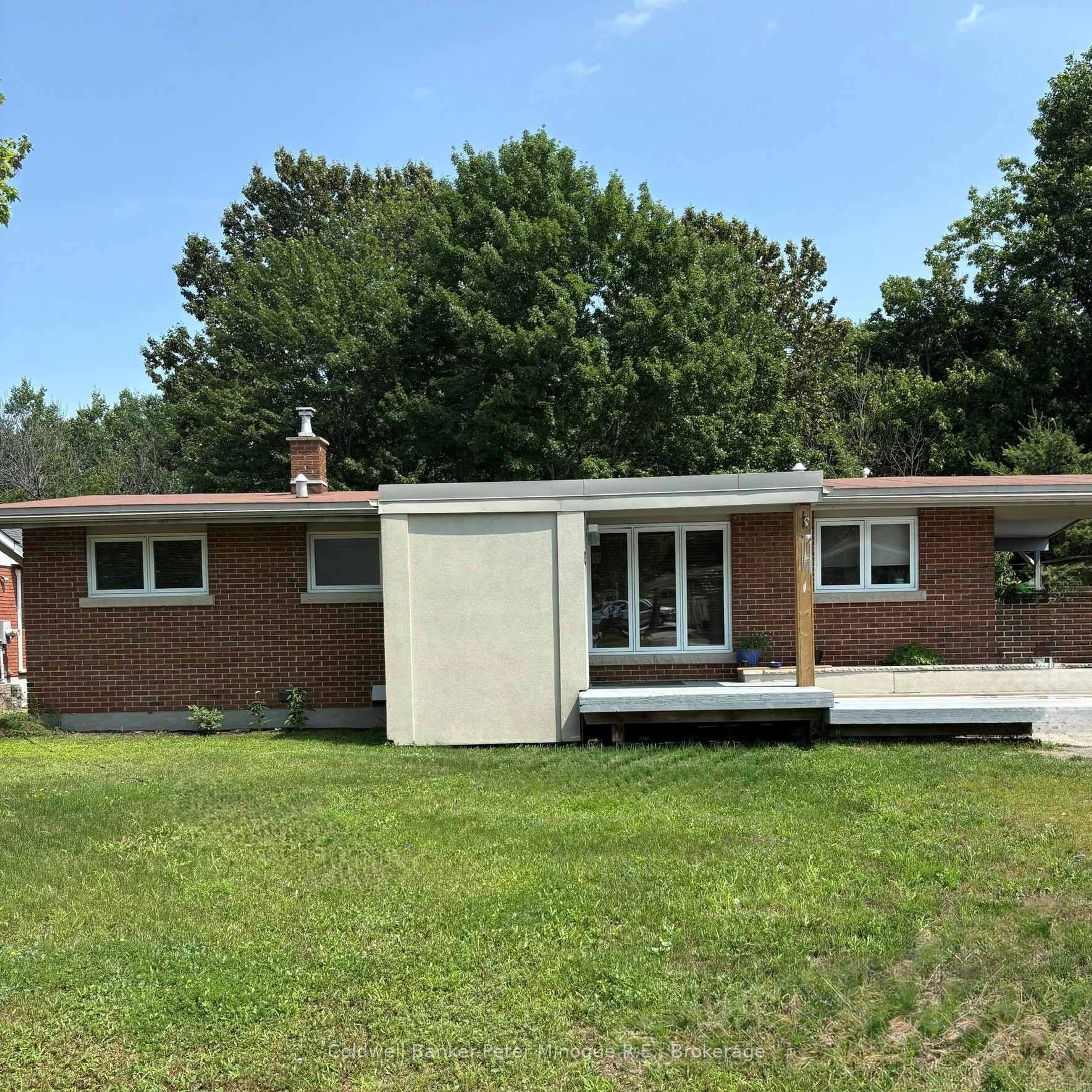 Home with brick exterior material, building for 649 Birchwood Rd, North Bay Ontario P1B 4T4