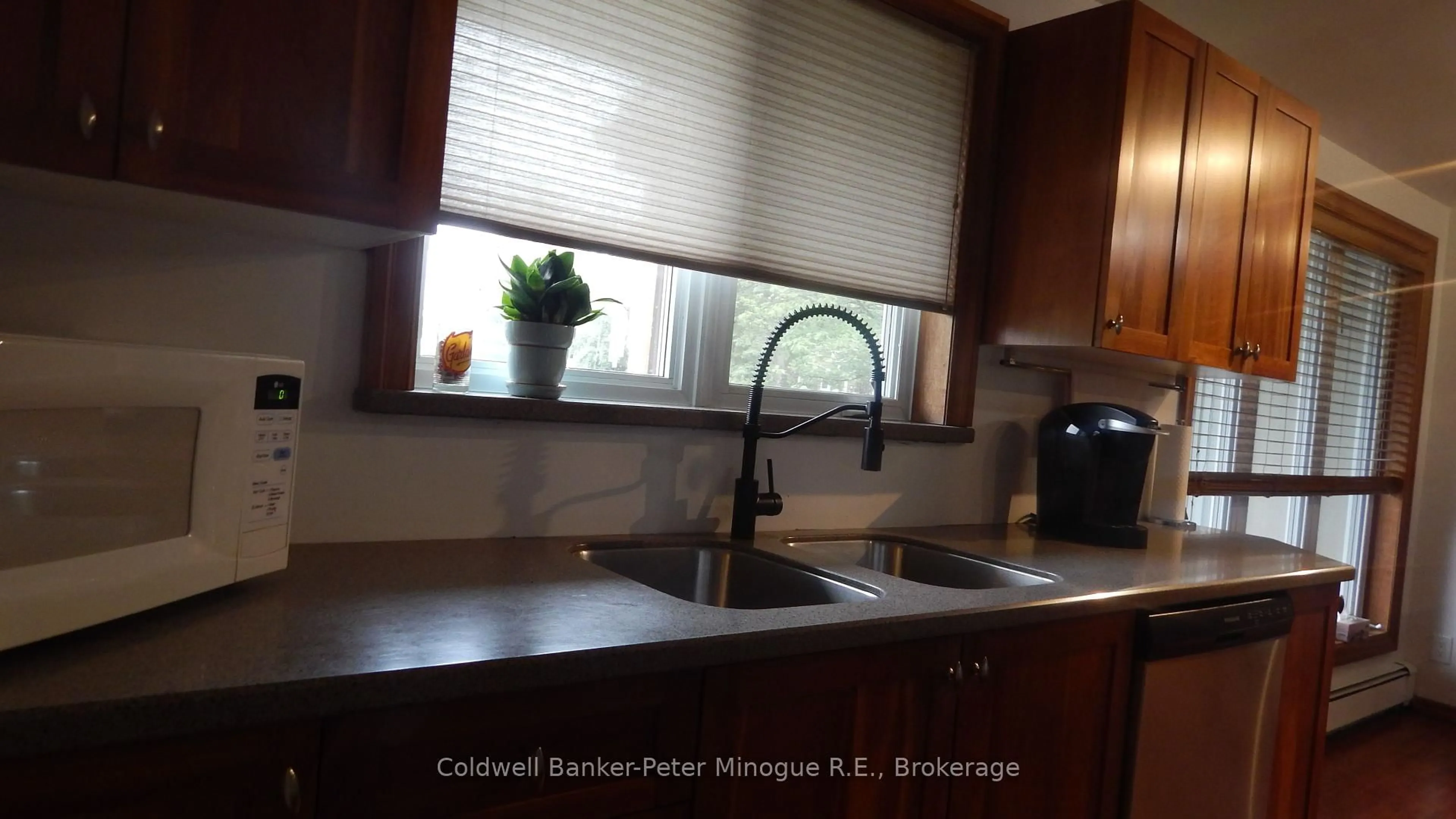 Standard kitchen, unknown for 649 Birchwood Rd, North Bay Ontario P1B 4T4