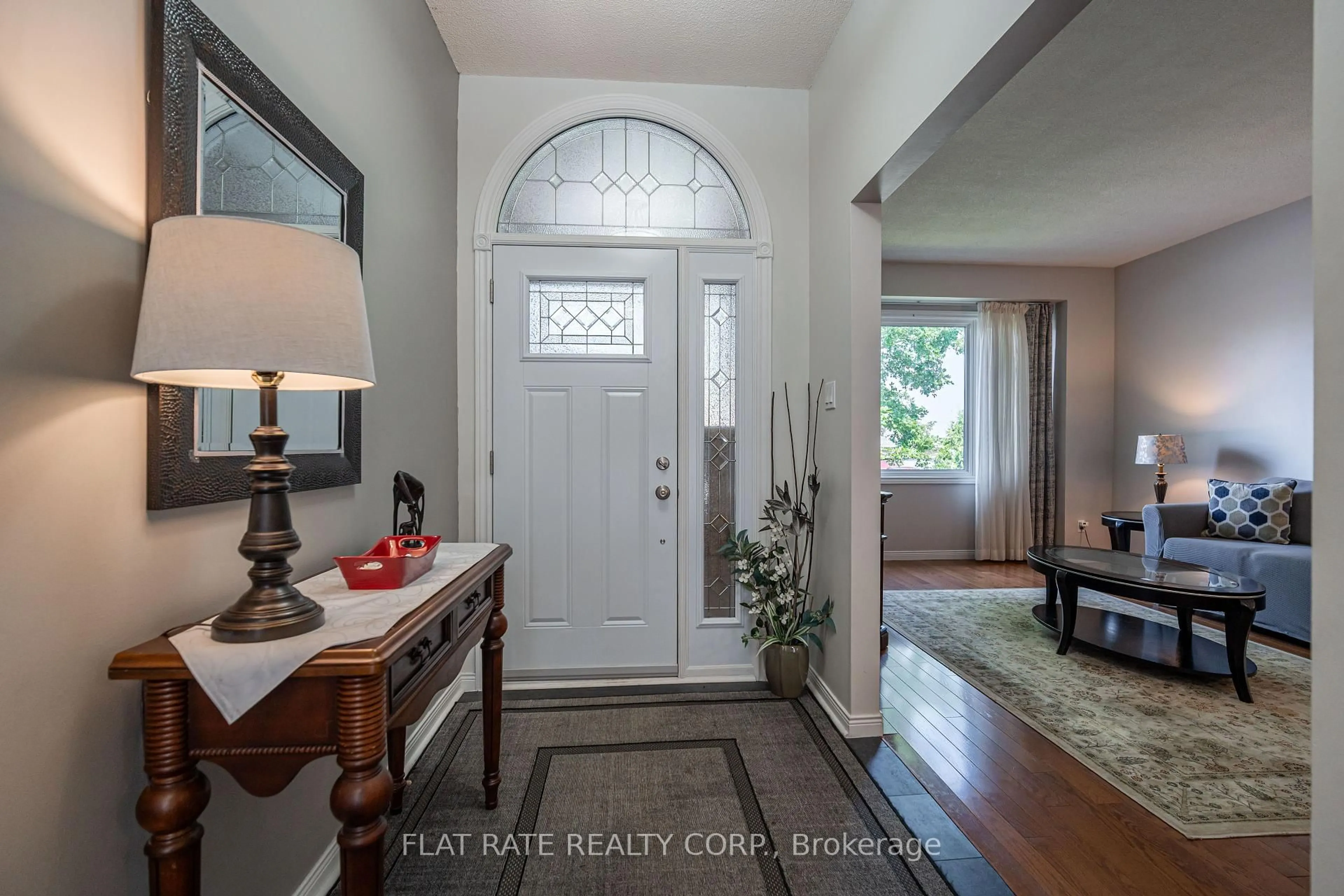 Indoor entryway for 1469 WILDLARK Dr, Peterborough West Ontario K9K 1X4