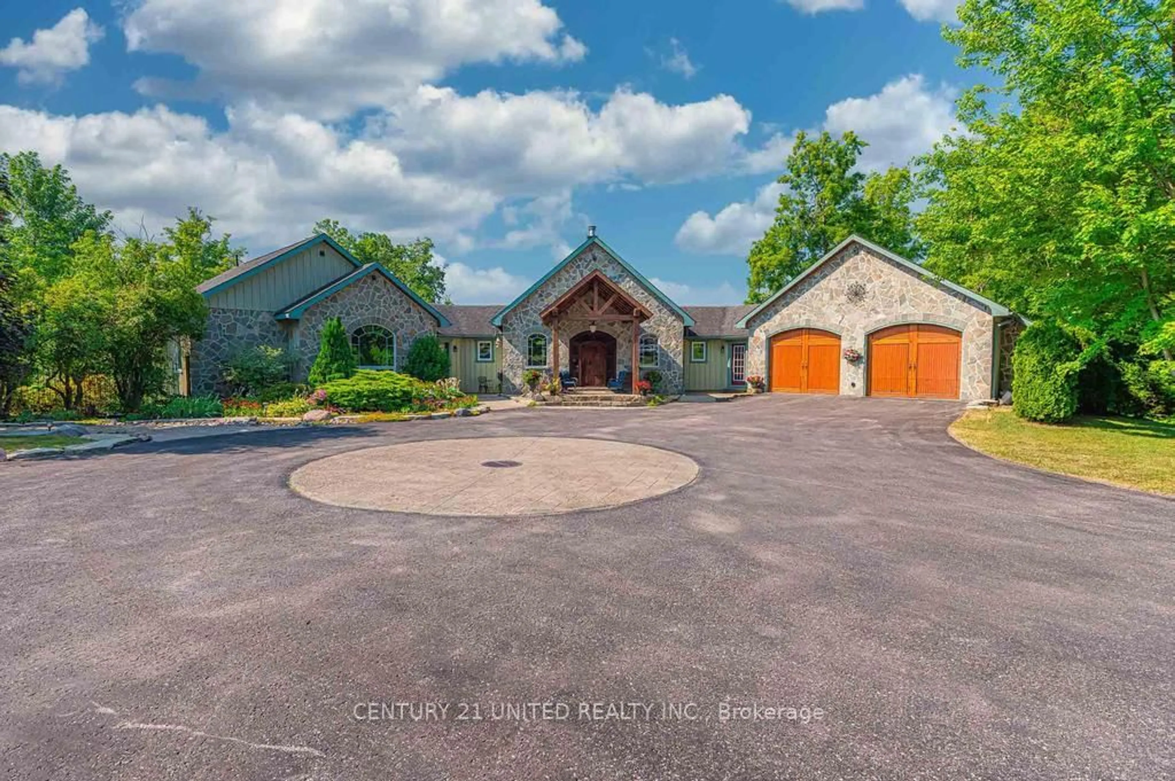 A pic from outside/outdoor area/front of a property/back of a property/a pic from drone, unknown for 15 Trillium Crt, Kawartha Lakes Ontario K0L 2W0