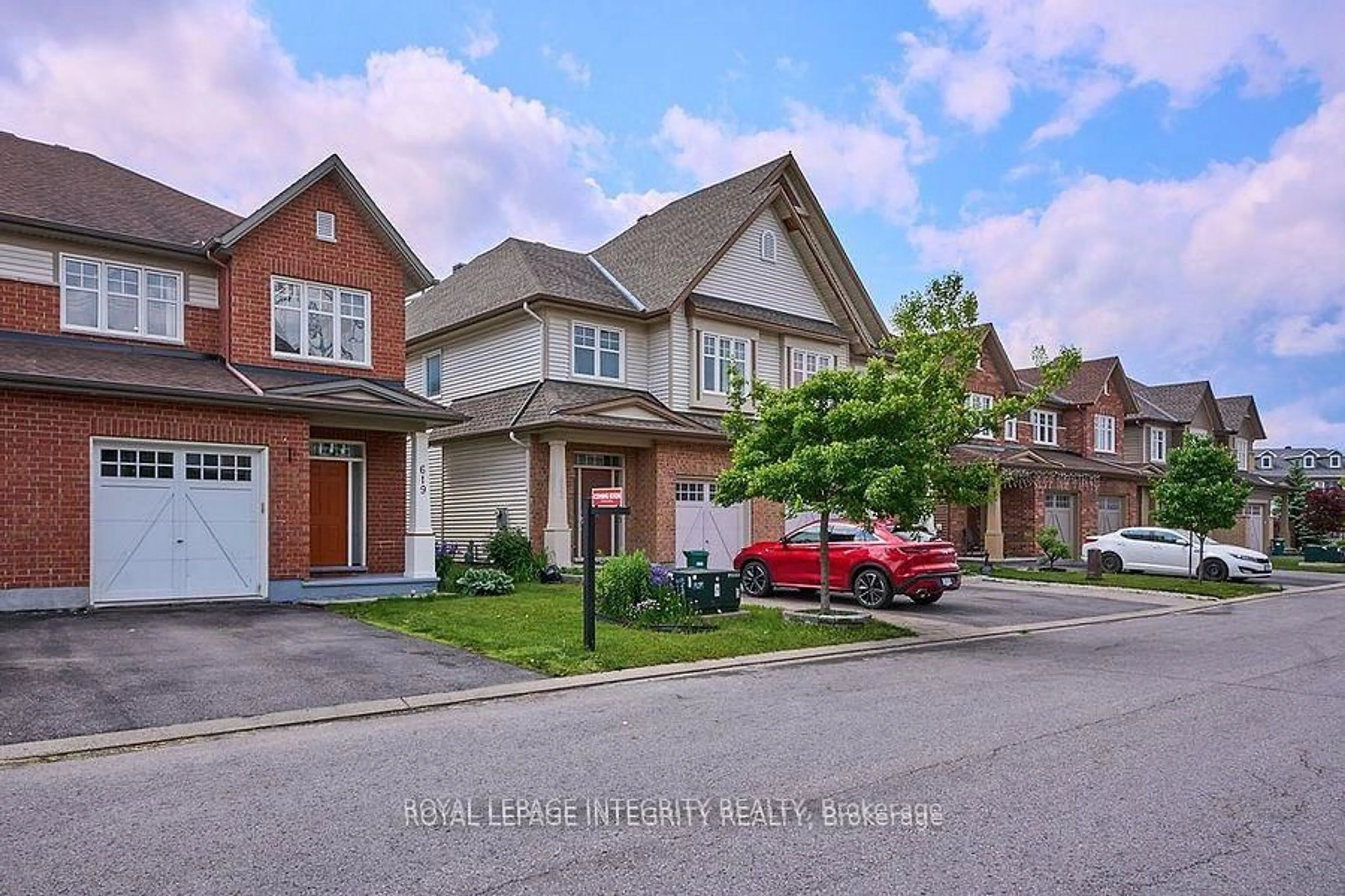 Home with brick exterior material, street for 619 Moorpark Ave, Ottawa Ontario K2M 0B6