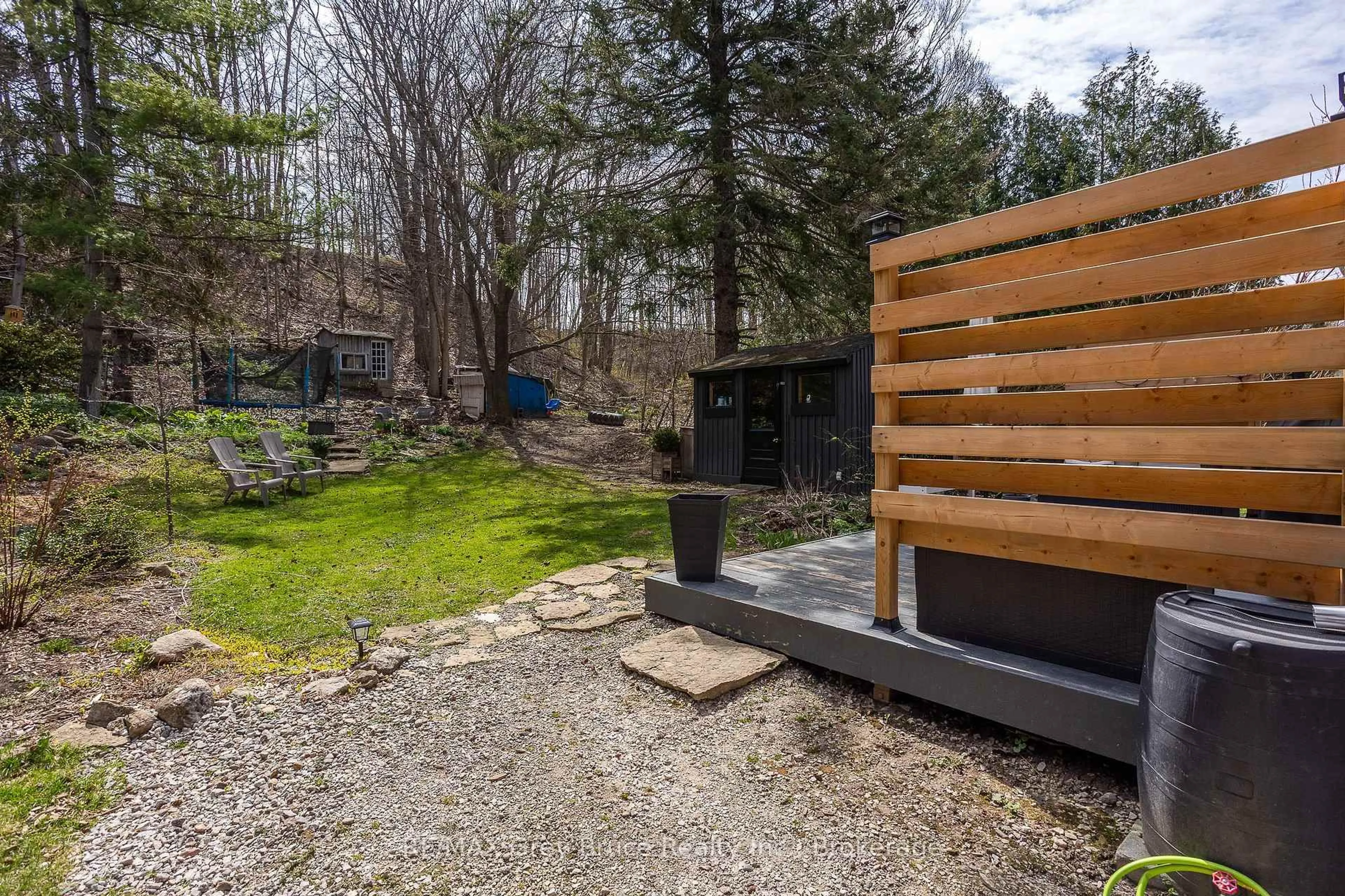 Patio, unknown for 1365 4th Ave, Owen Sound Ontario N4K 2P8