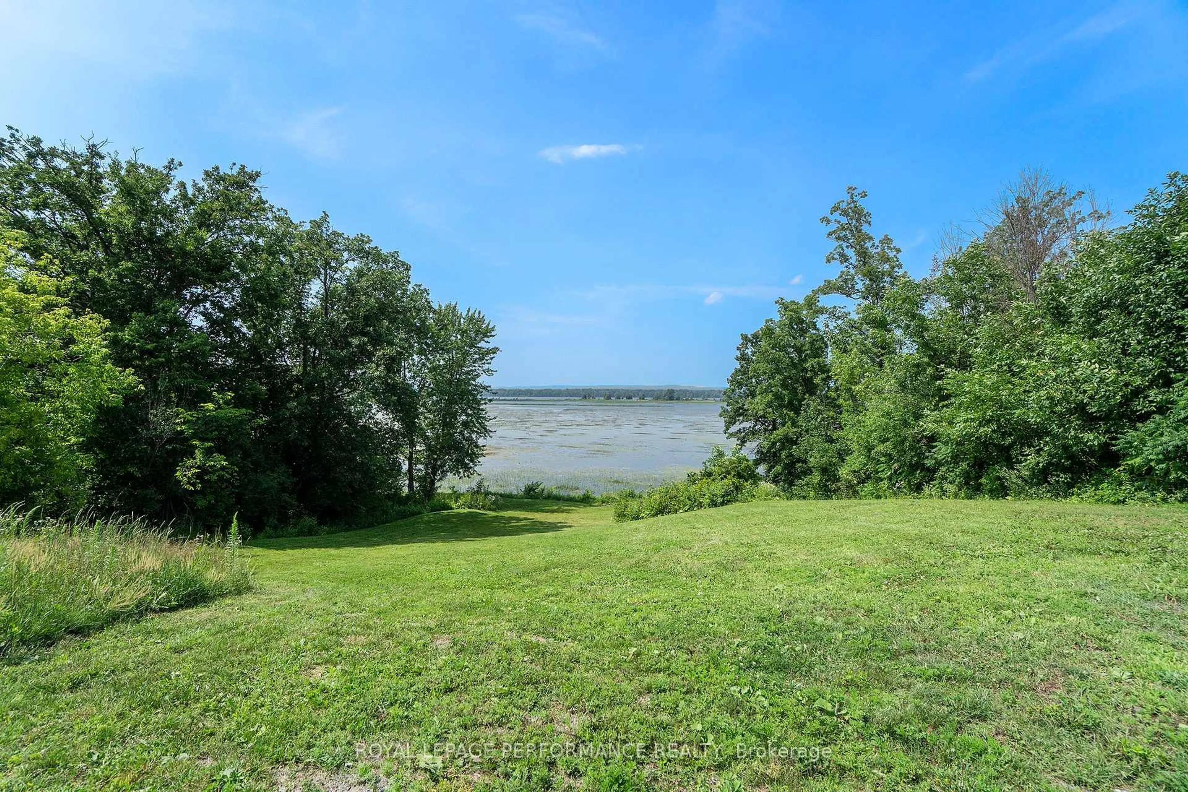A pic from outside/outdoor area/front of a property/back of a property/a pic from drone, water/lake/river/ocean view for 9360 County Road 17 Rd, Clarence-Rockland Ontario K4K 1K9