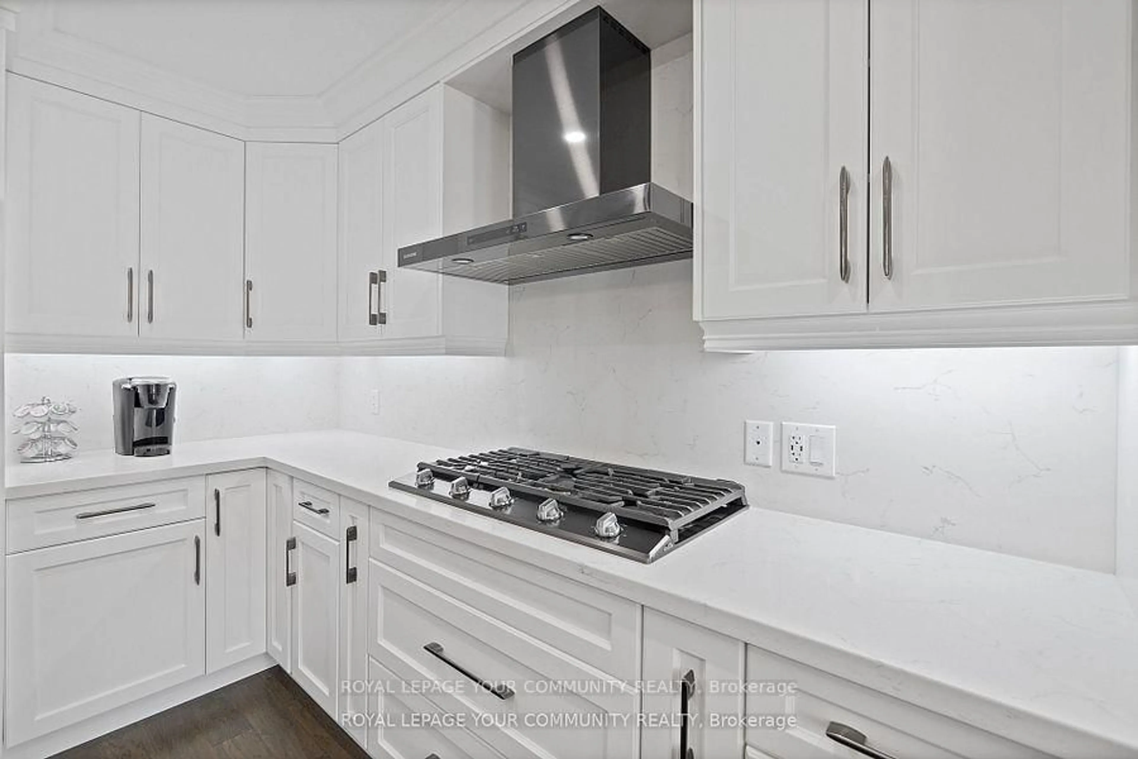 Unknown for 19 Bethune Ave, Hamilton Ontario L0R 1P0