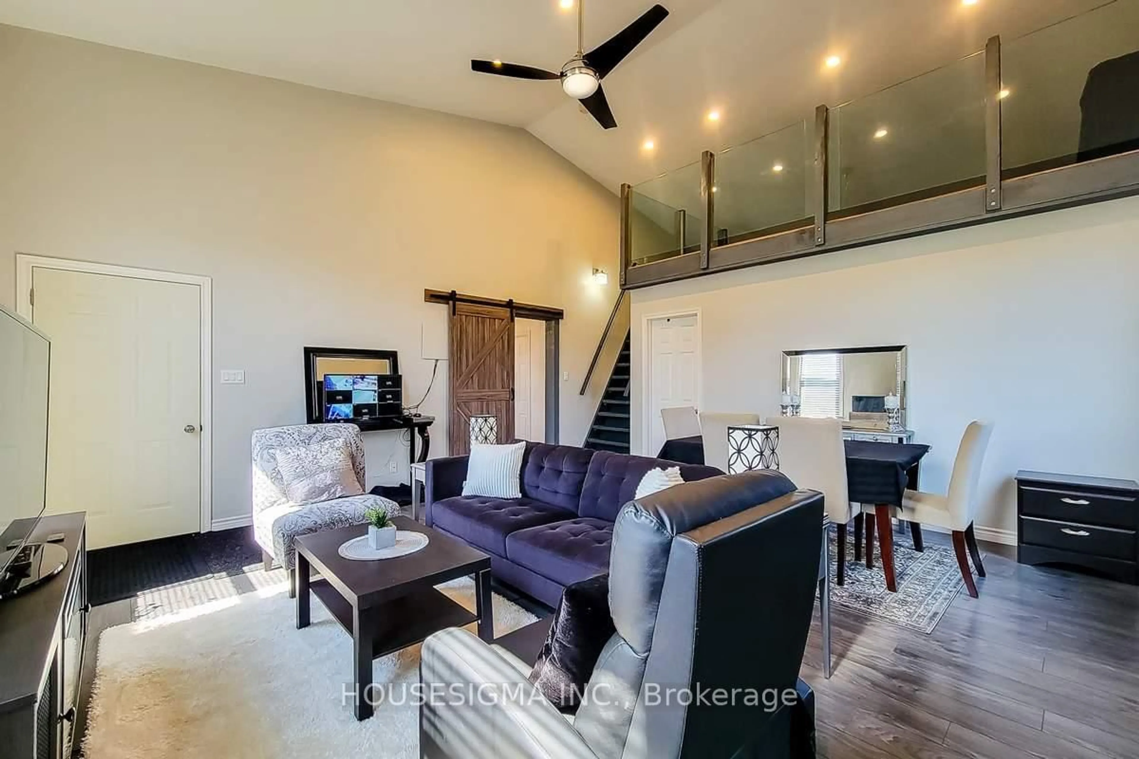 Living room with furniture, unknown for 14 Westmoreland Lane, Haldimand Ontario N0A 1P0