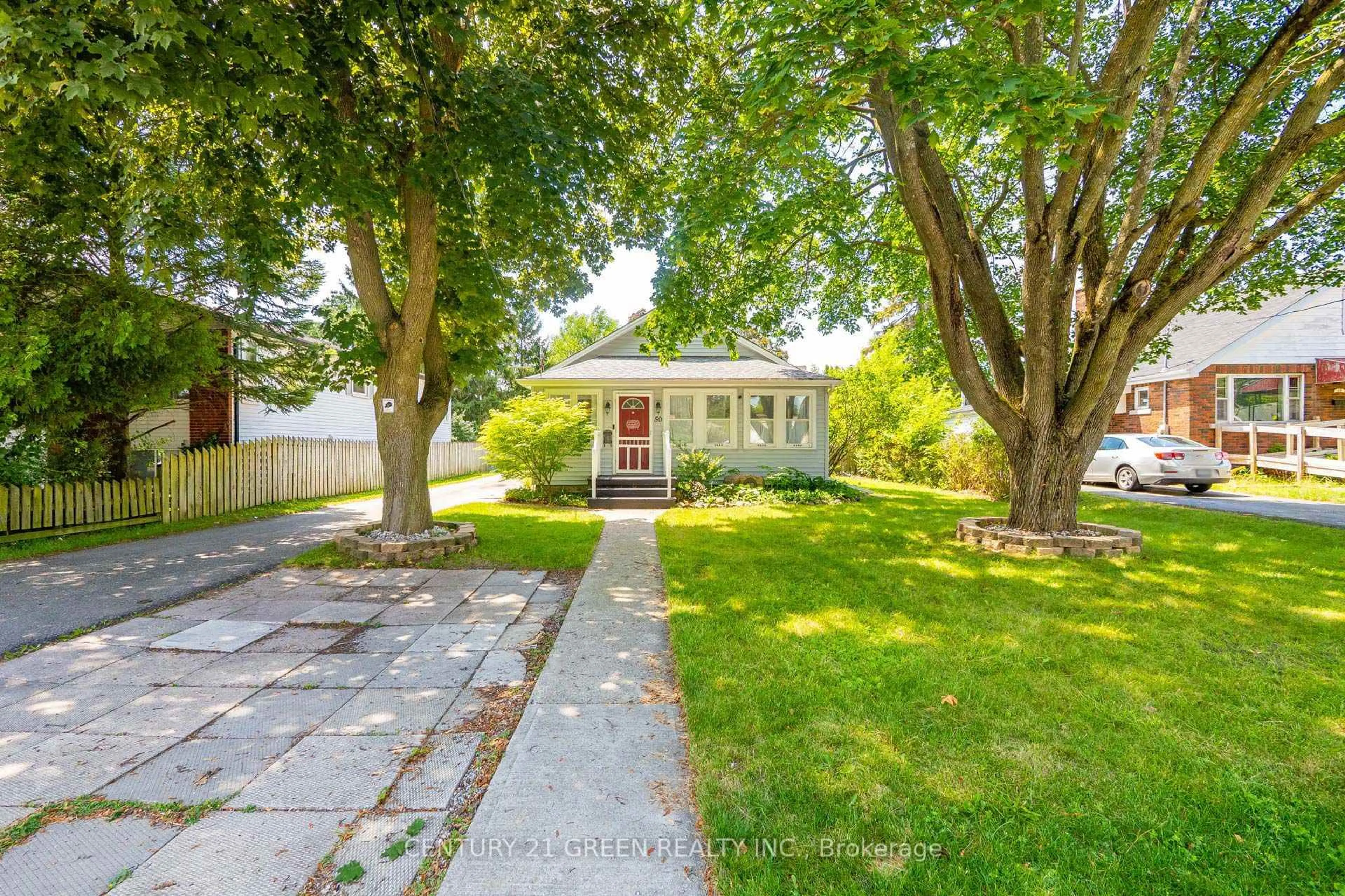 Unknown for 50 Elgin St, Cambridge Ontario N1R 5G5
