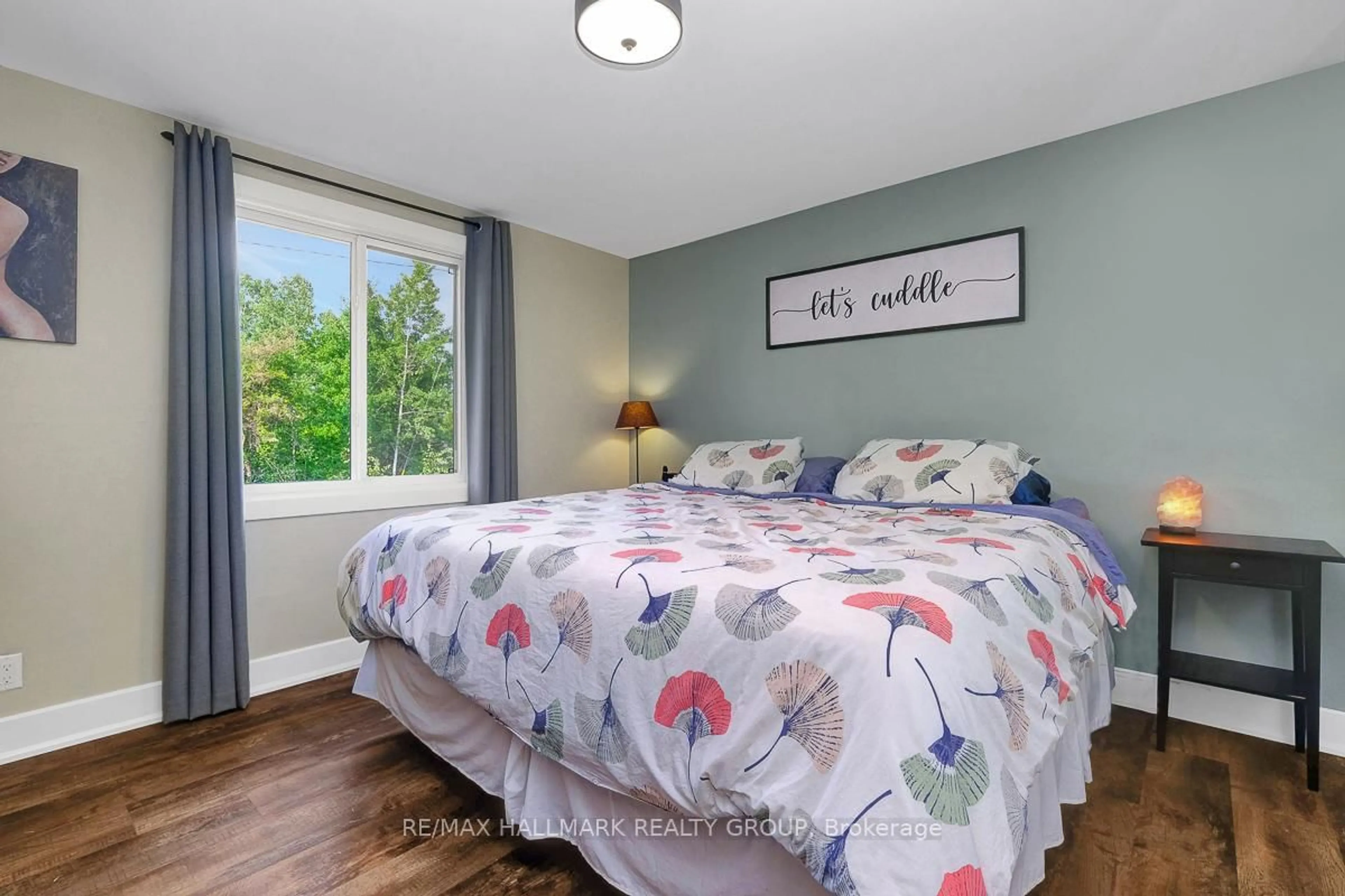 Bedroom with bed, wood/laminate floor for 510 James St, North Grenville Ontario K0G 1J0