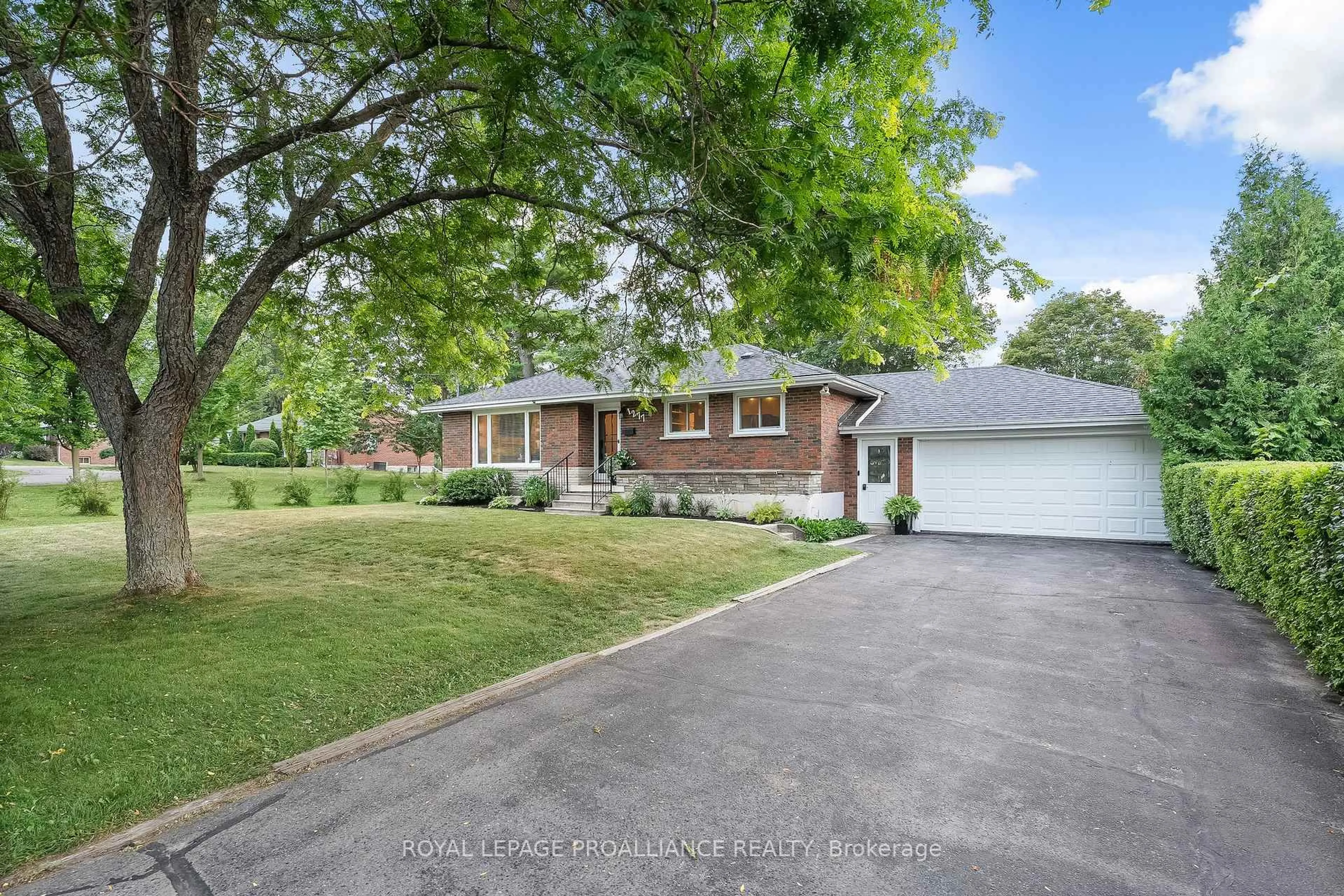 Home with brick exterior material, street for 1277 Ontario St, Cobourg Ontario K9A 3E1