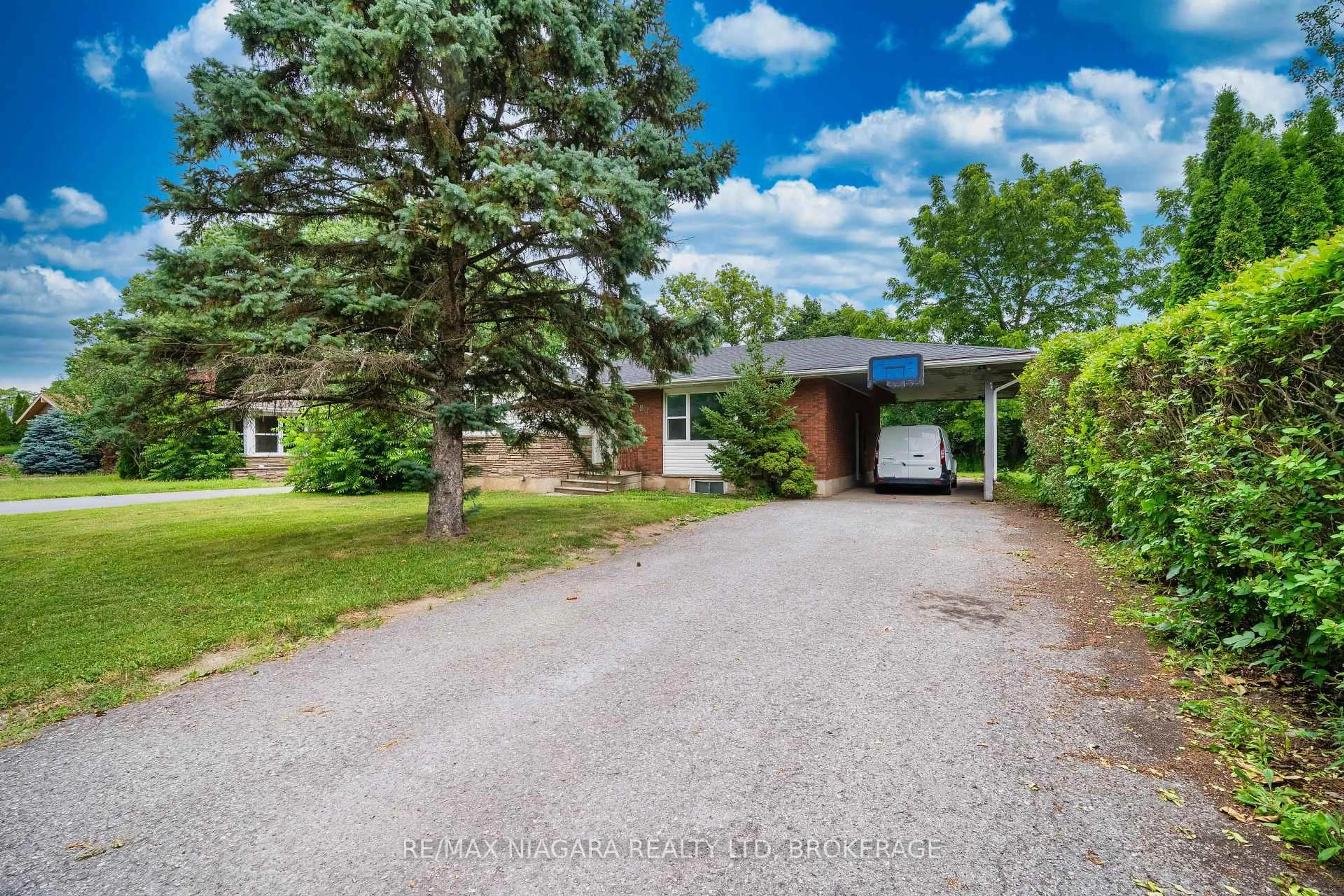 Unknown for 369 GLENRIDGE Ave, St. Catharines Ontario L2T 3K8