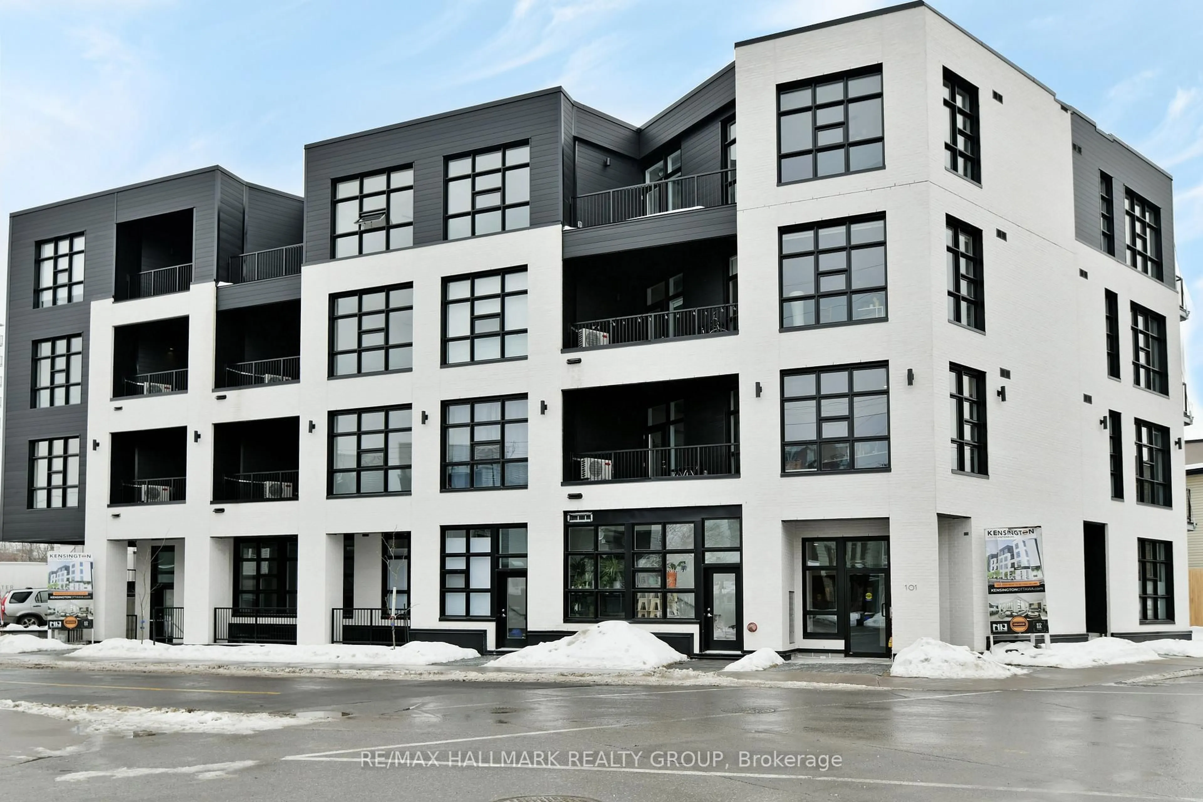 Unknown for 101 PINHEY St #103, Ottawa Ontario K1Y 1T7