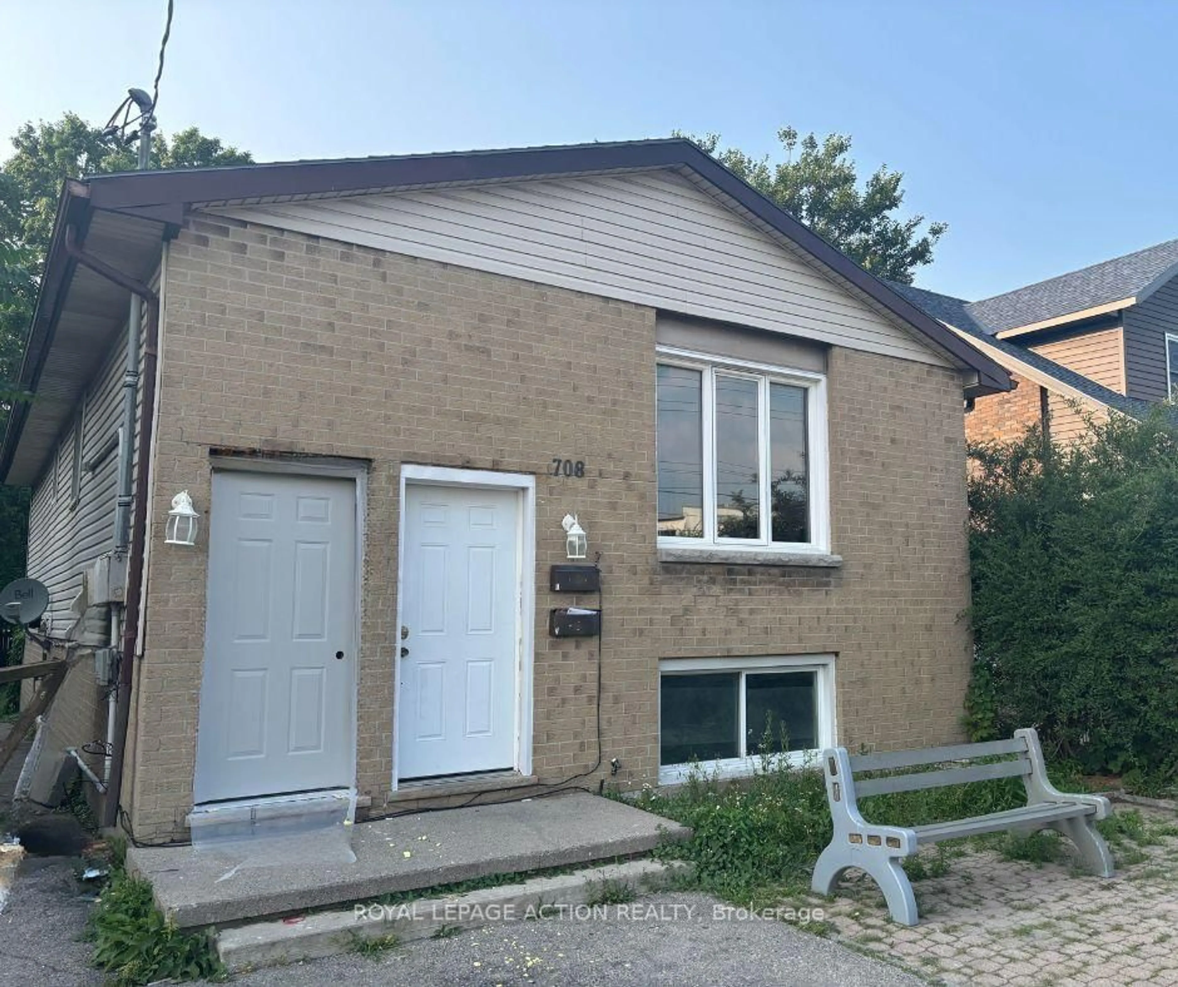 Home with brick exterior material, street for 708 Oxford St, London East Ontario N5Y 3J6