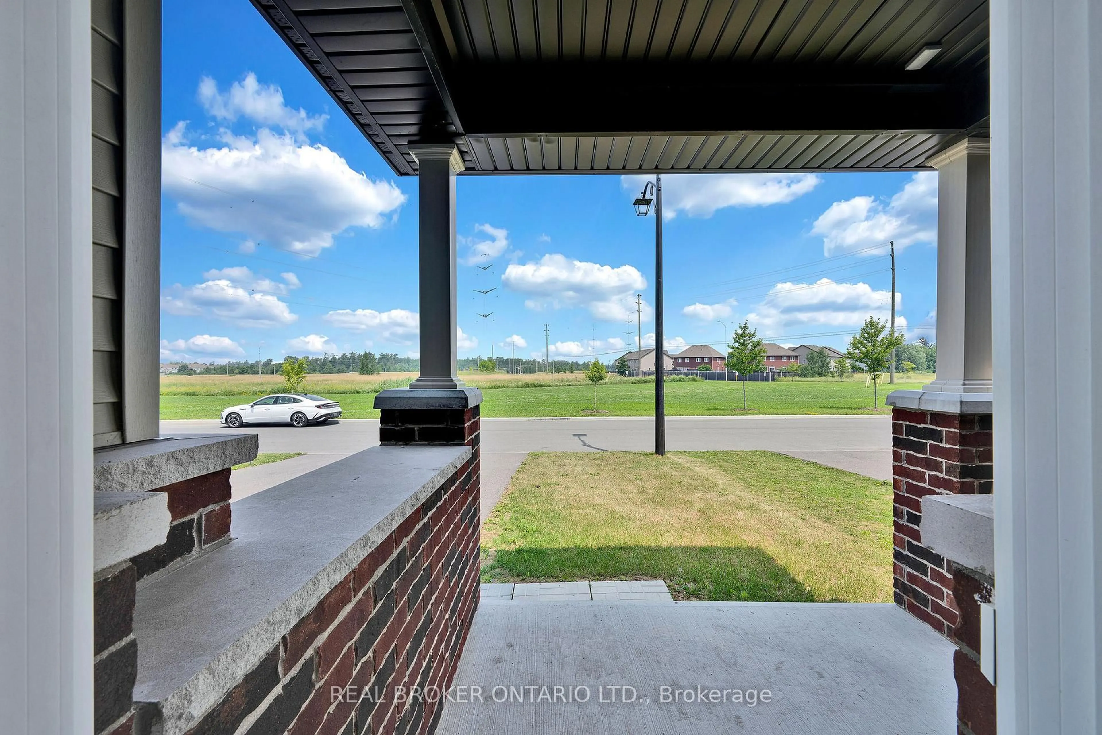 Patio, unknown for 2123 Winsome Terr, Orleans Ontario K4A 3P6
