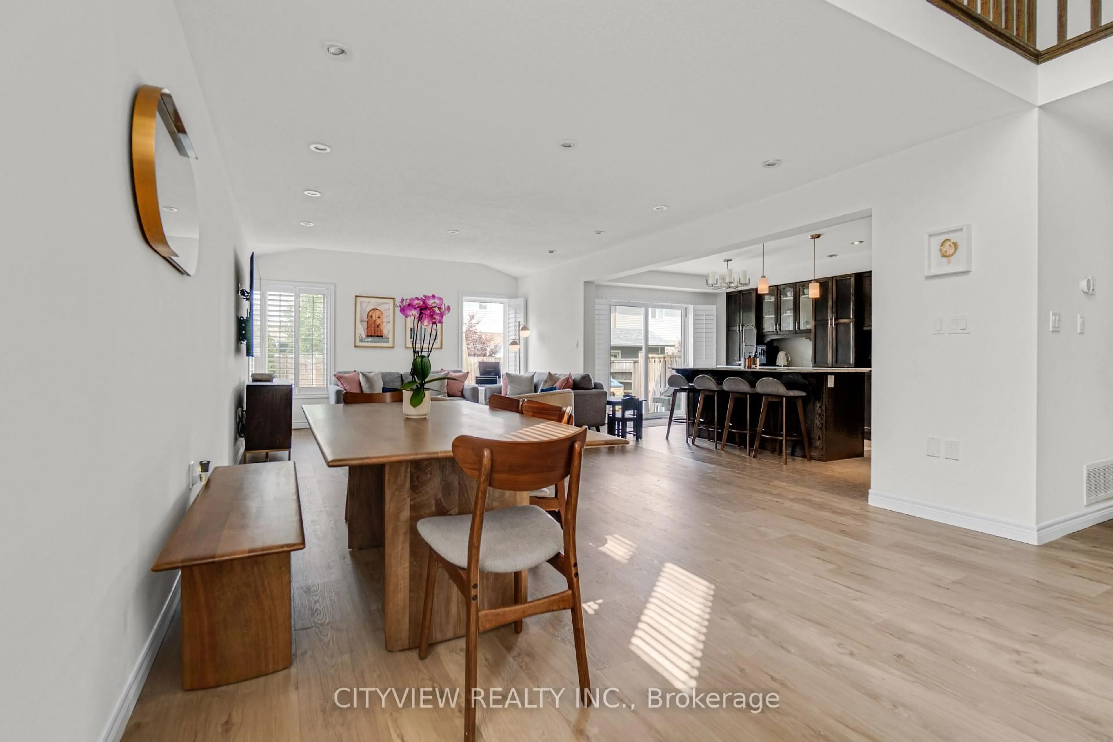 Open concept kitchen, wood/laminate floor for 41 Bellagio Ave, Hamilton Ontario L0R 1P0