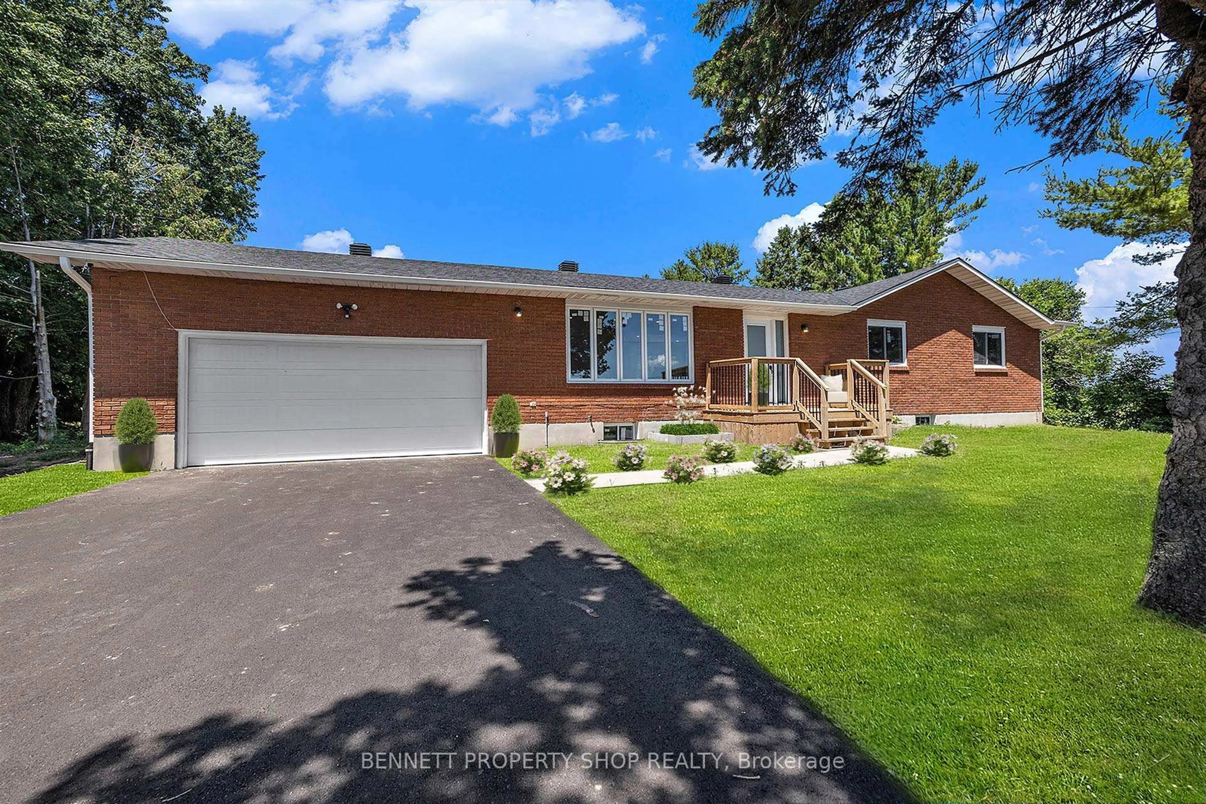 A pic from outside/outdoor area/front of a property/back of a property/a pic from drone, unknown for 10369 County Rd 3 Line, North Dundas Ontario K0E 1S0
