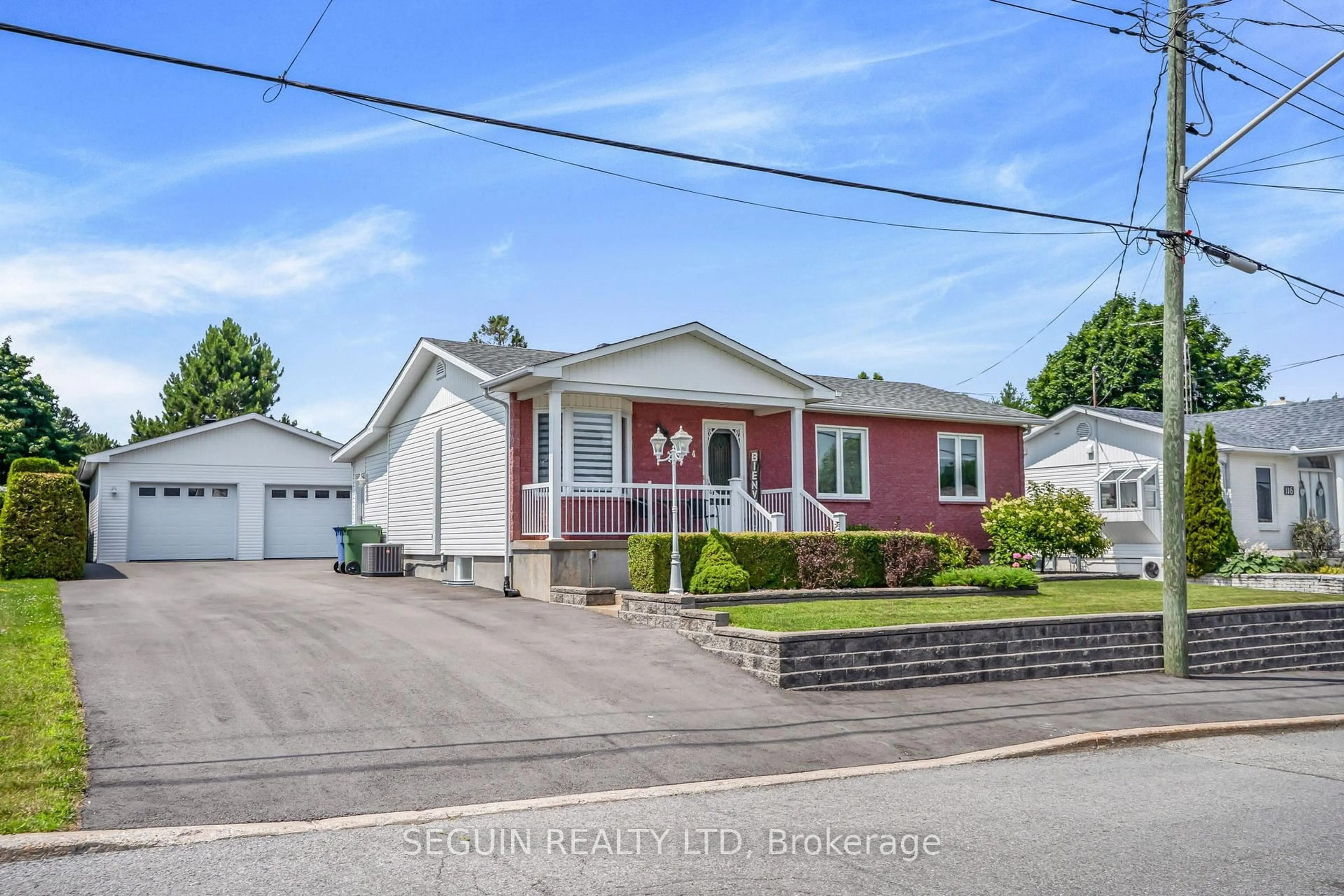 Home with vinyl exterior material, street for 114 Stanley Ave, Champlain Ontario K0B 1R0