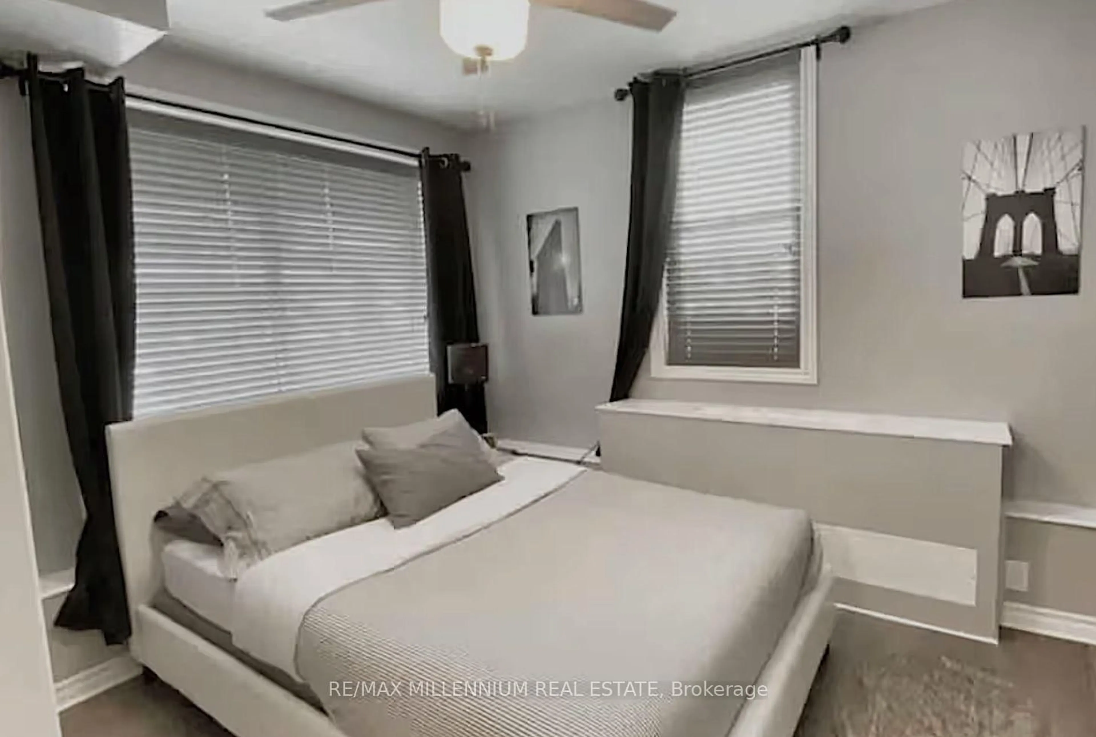 A pic of a room for 1064 Monmouth Rd, Windsor Ontario N8Y 3L7