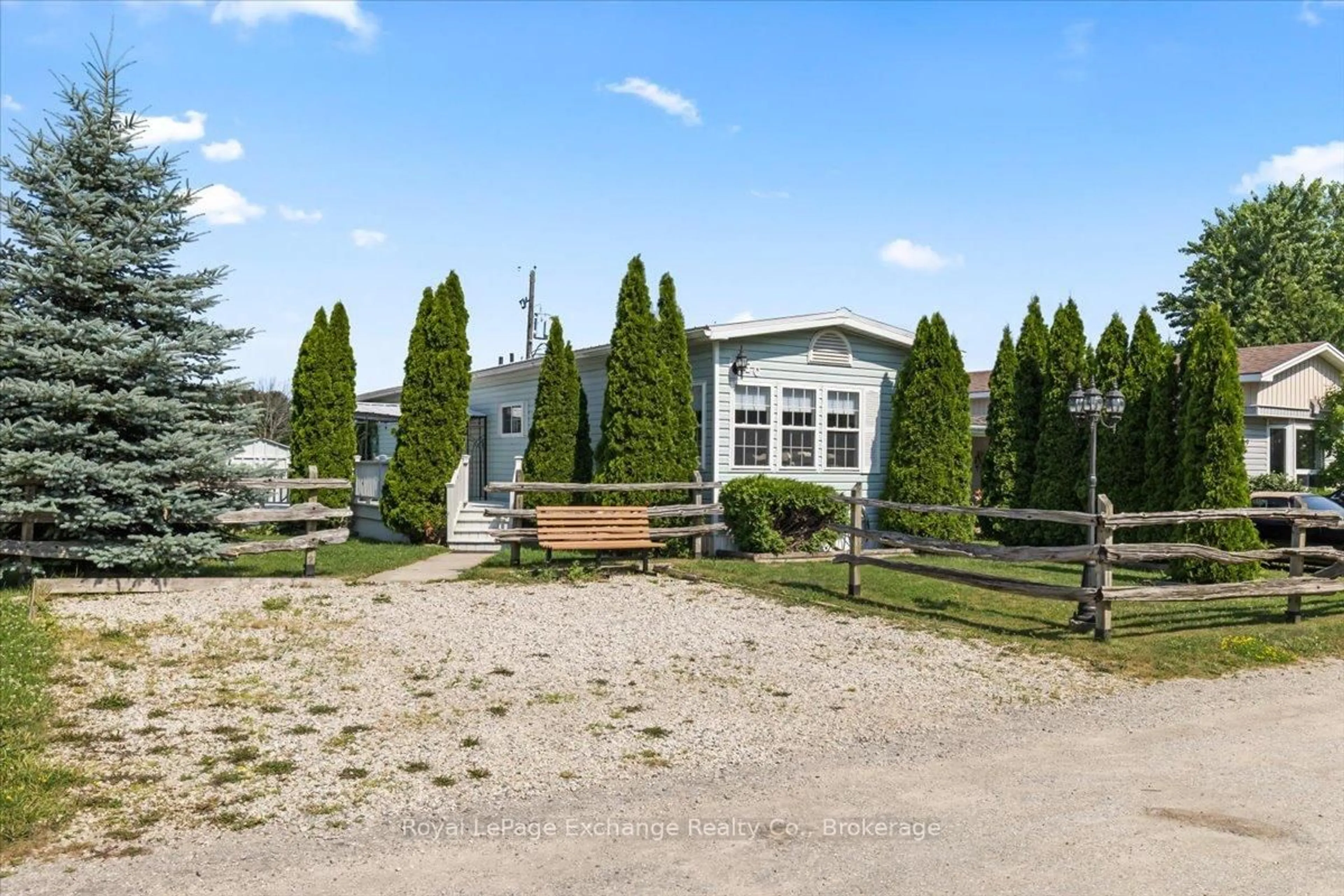 Unknown for 70 APPLEWOOD Blvd, Kincardine Ontario N0G 2T0
