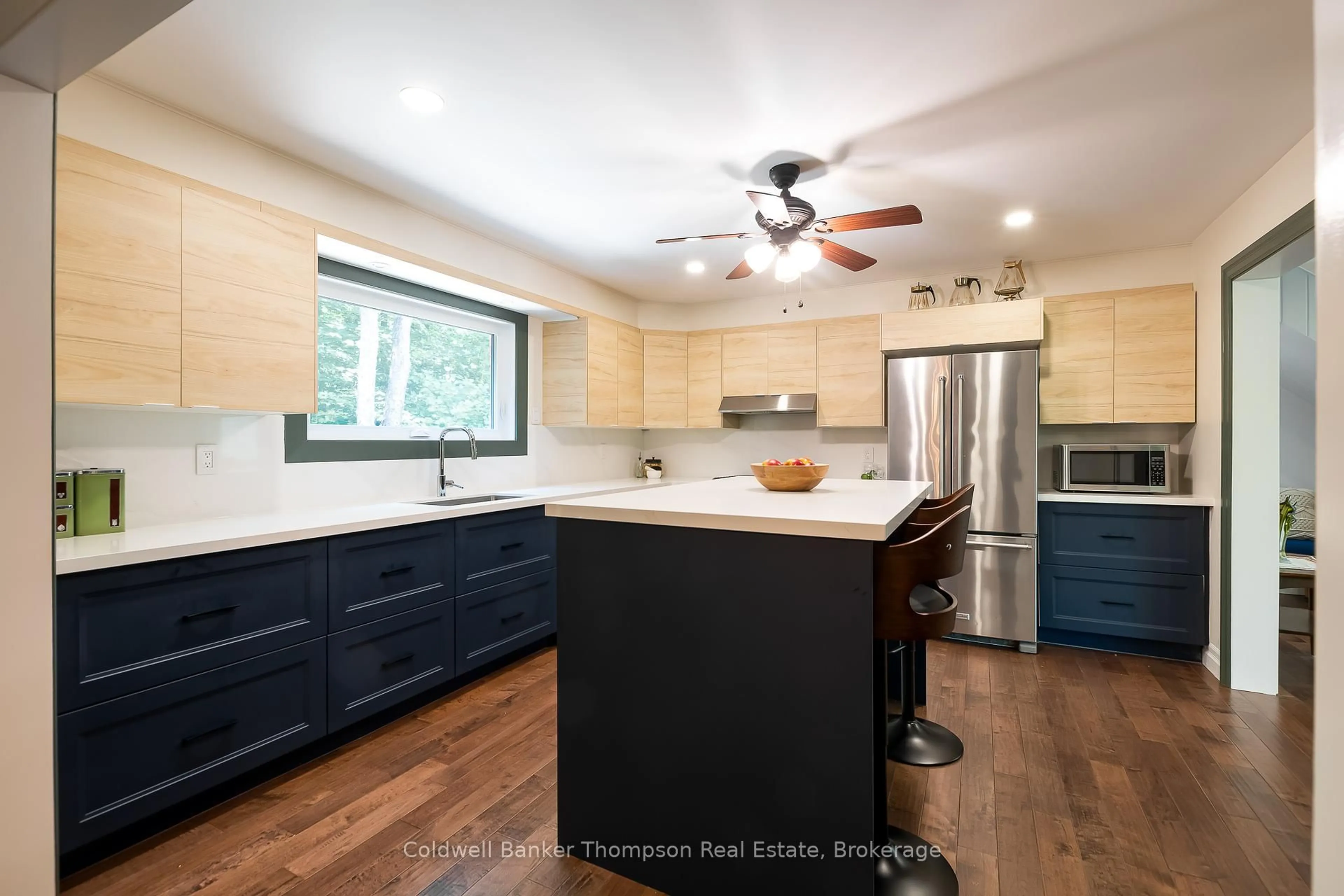 Open concept kitchen, unknown for 40 White Birch Lane, Huntsville Ontario P1H 0G7
