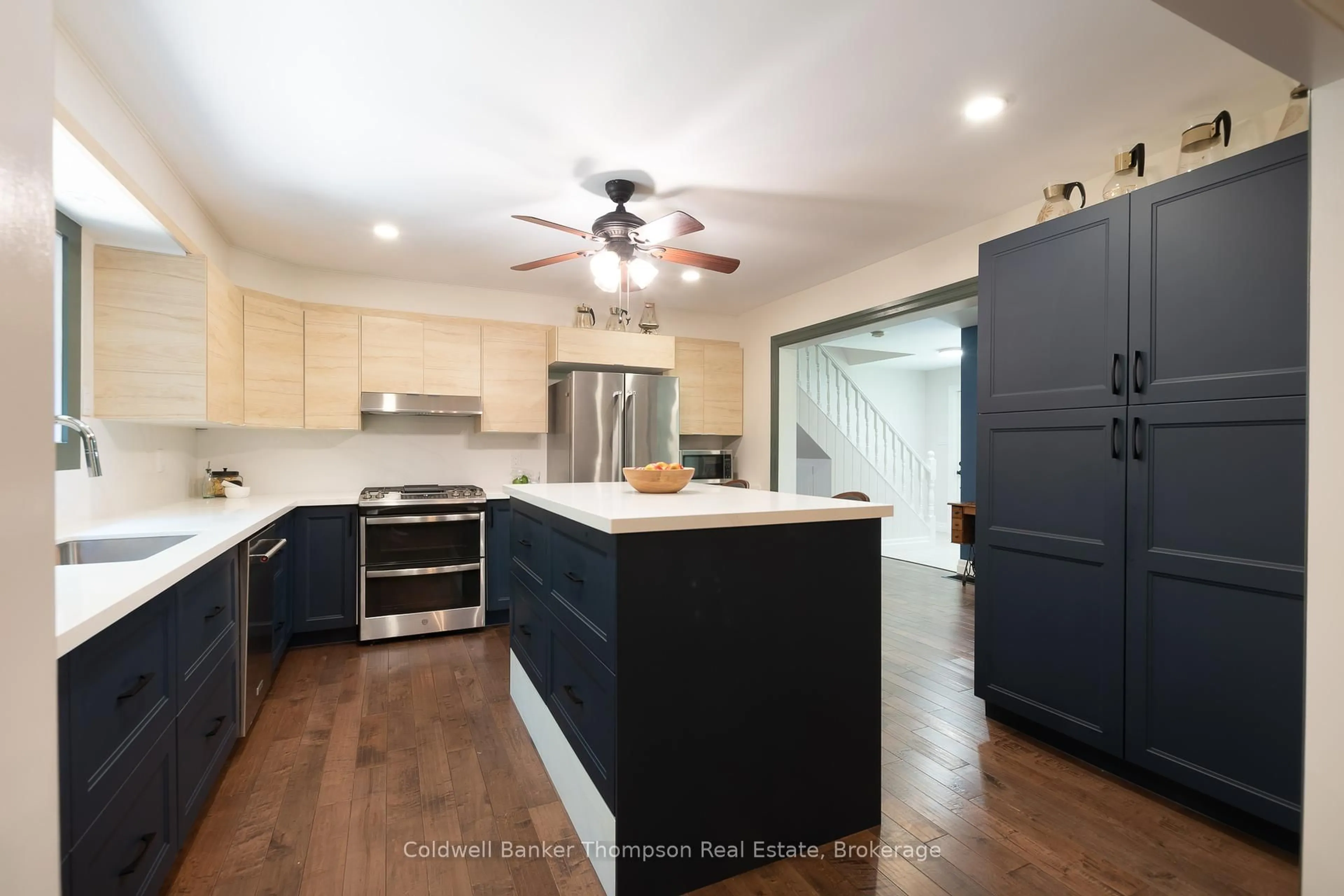 Open concept kitchen, unknown for 40 White Birch Lane, Huntsville Ontario P1H 0G7