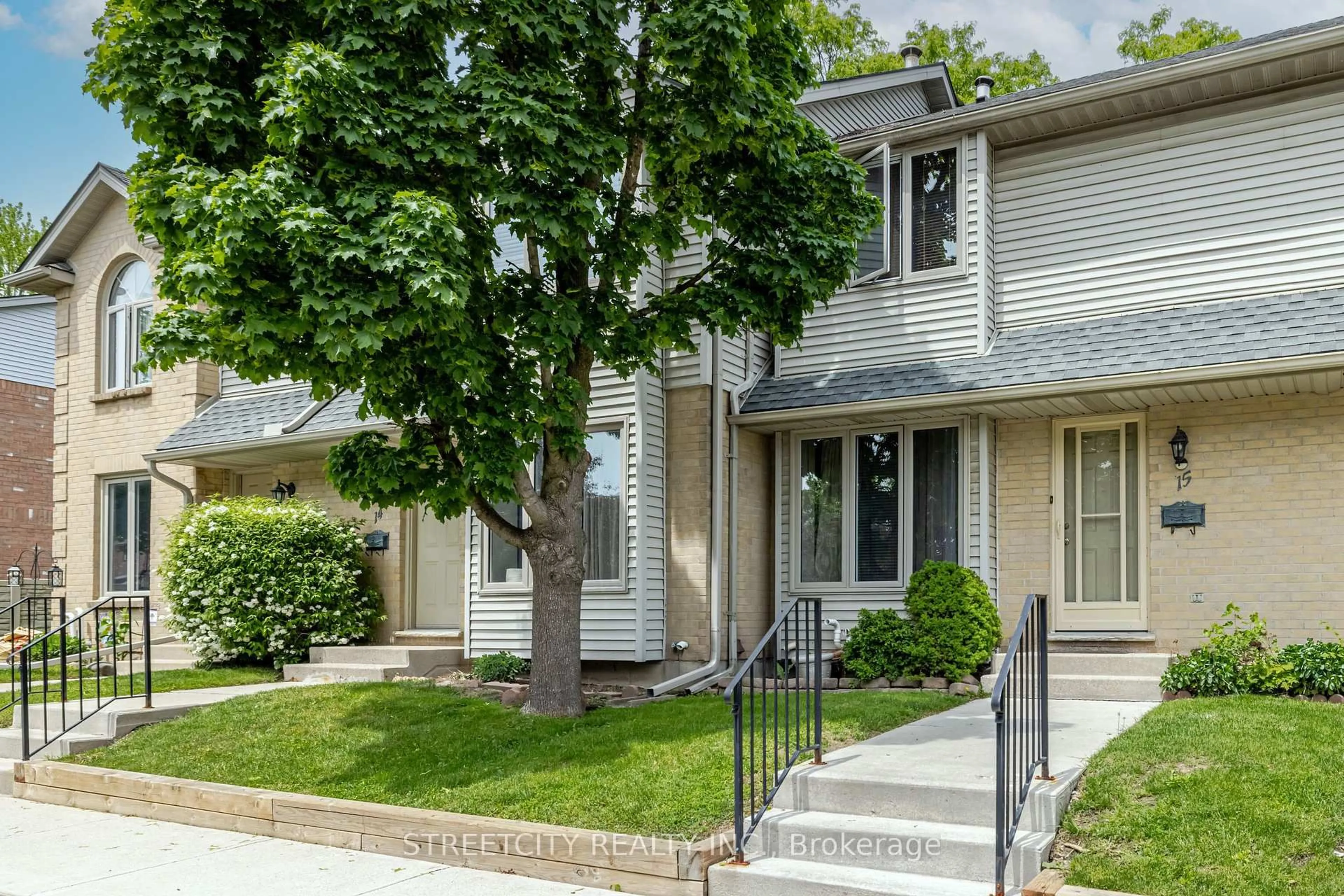Home with vinyl exterior material, street for 1290 Bently Dr #15, London East Ontario N5V 4M3