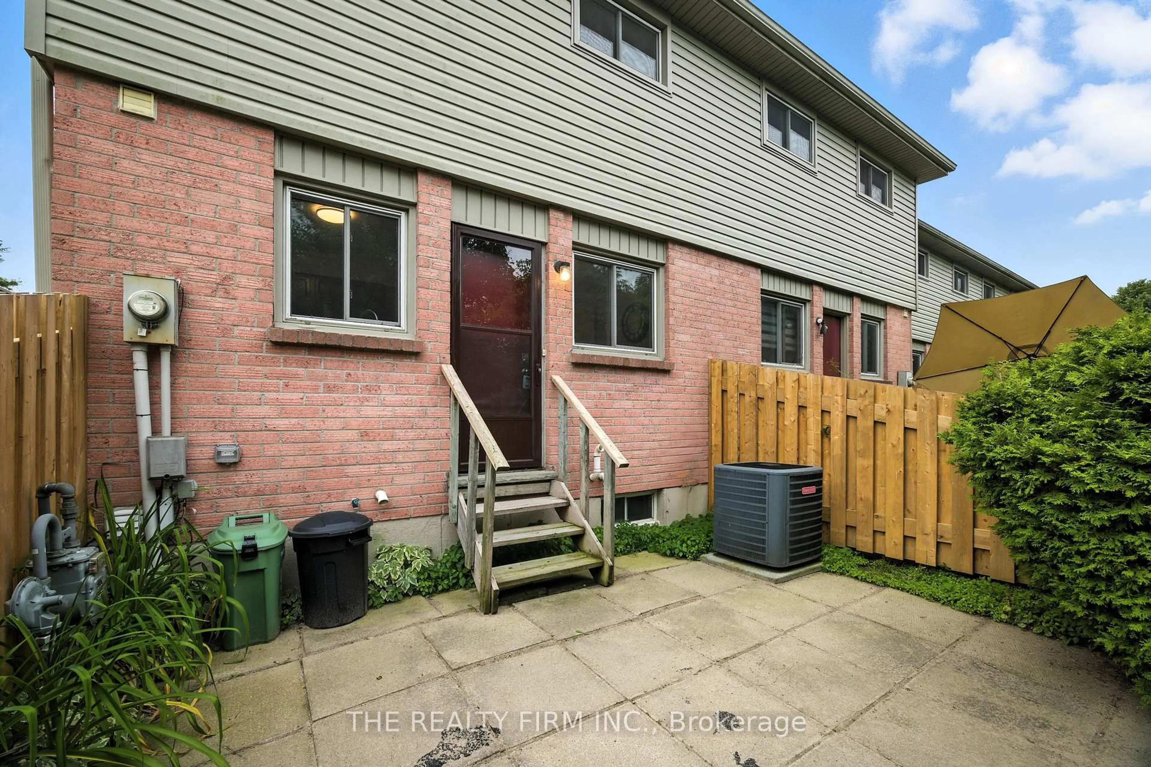 Patio, street for 1200 Cheapside St #23, London East Ontario N5Y 5J6