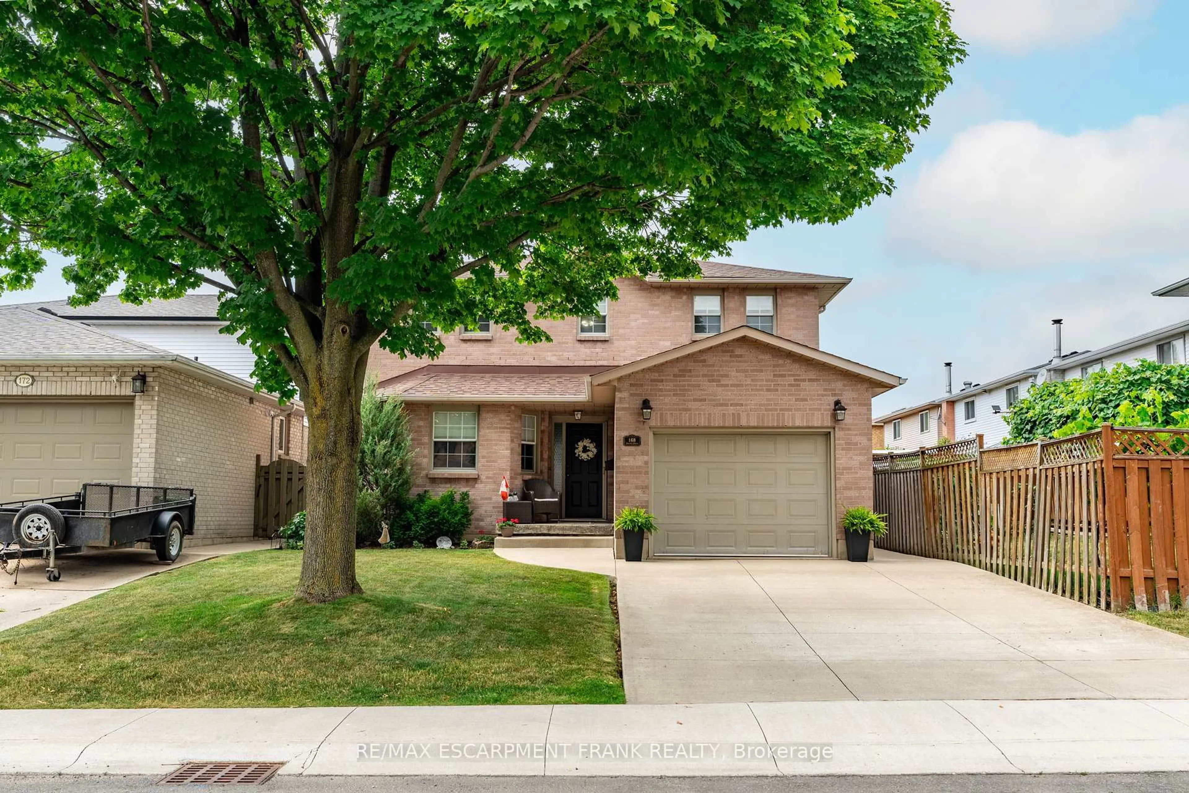 Home with brick exterior material, street for 168 SIRENTE Dr, Hamilton Ontario L9A 5H1