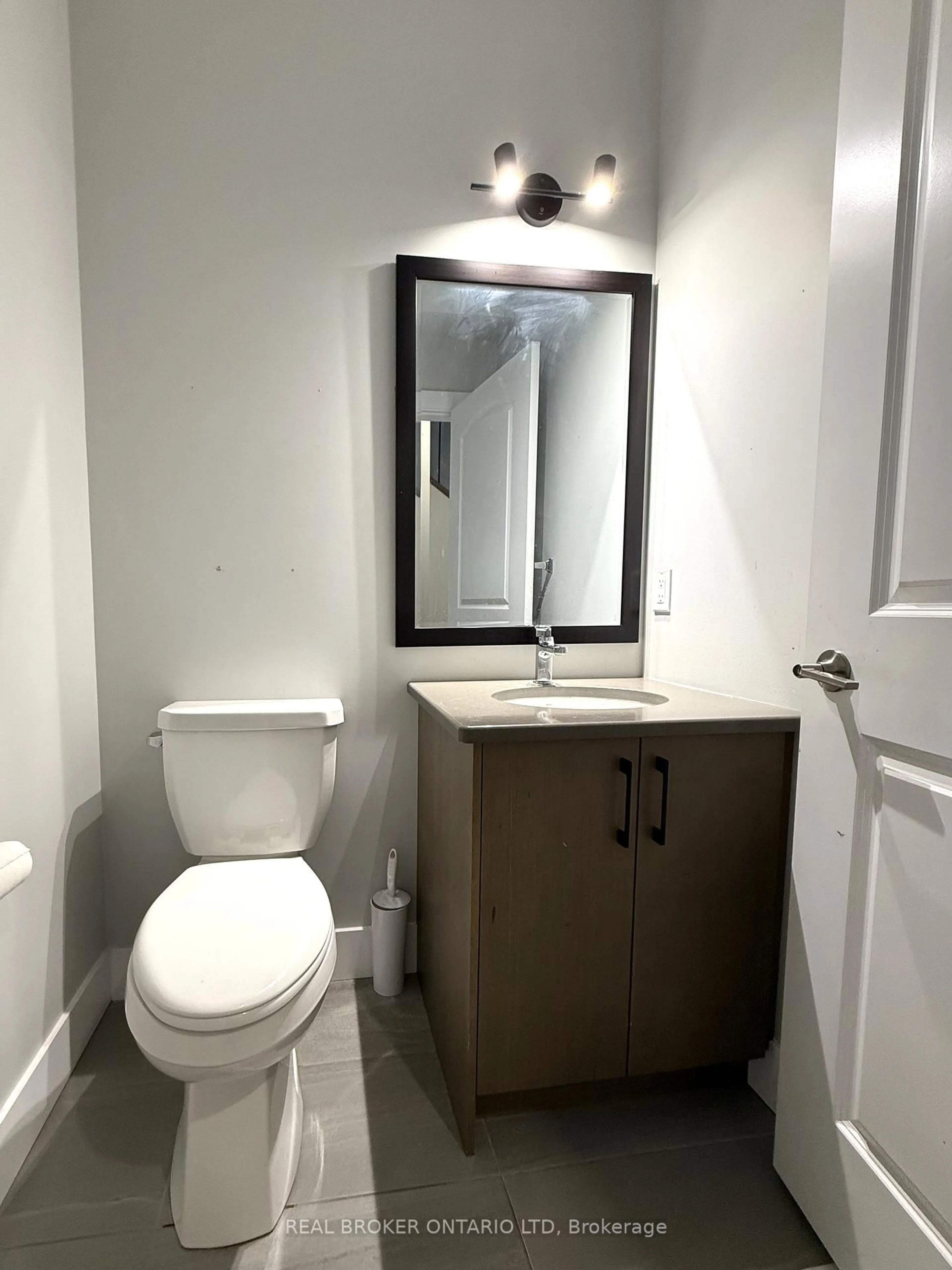 Standard bathroom, unknown for 3857 Auckland Ave, London South Ontario N6L 0J3