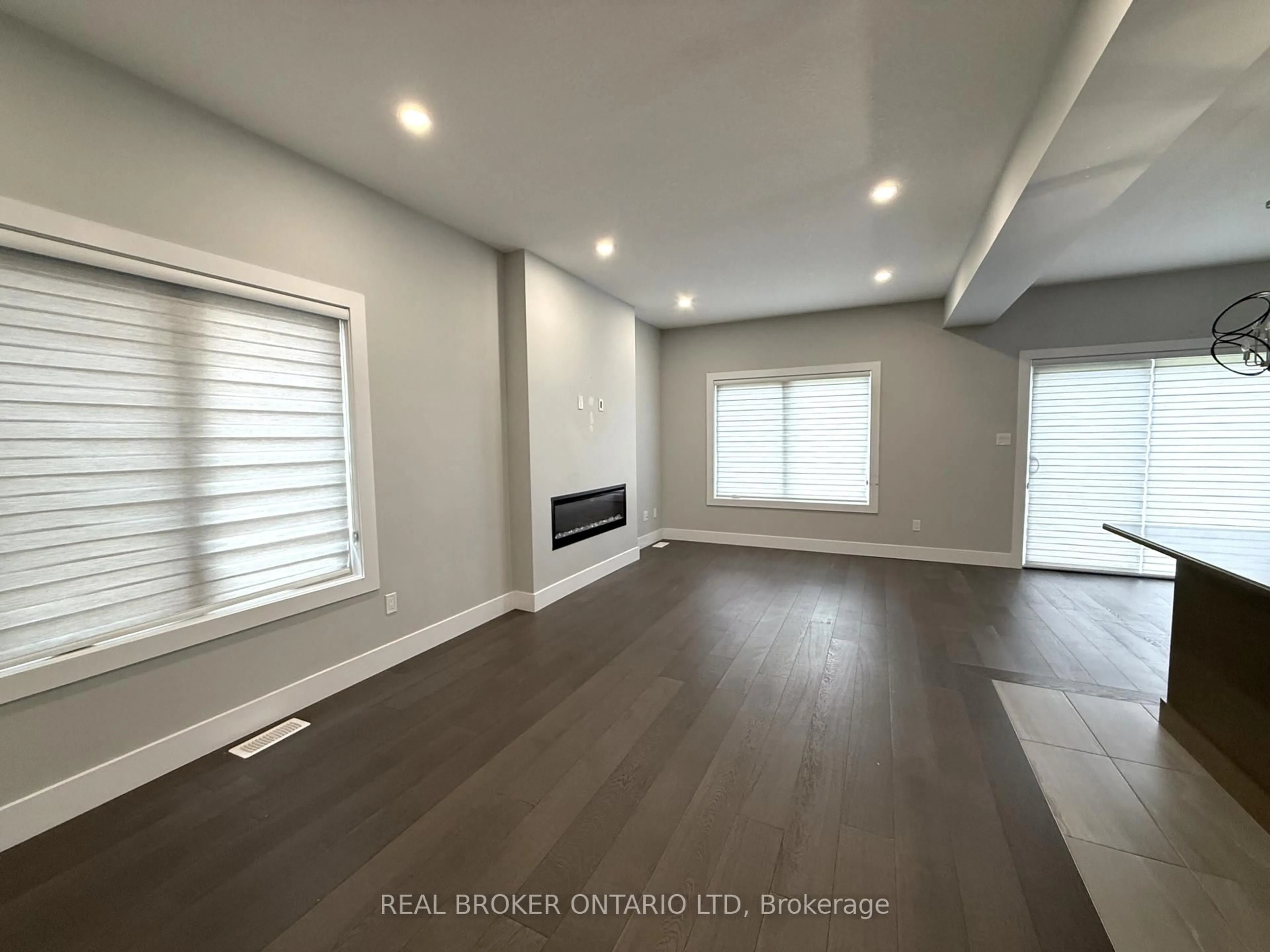 A pic of a room for 3857 Auckland Ave, London South Ontario N6L 0J3
