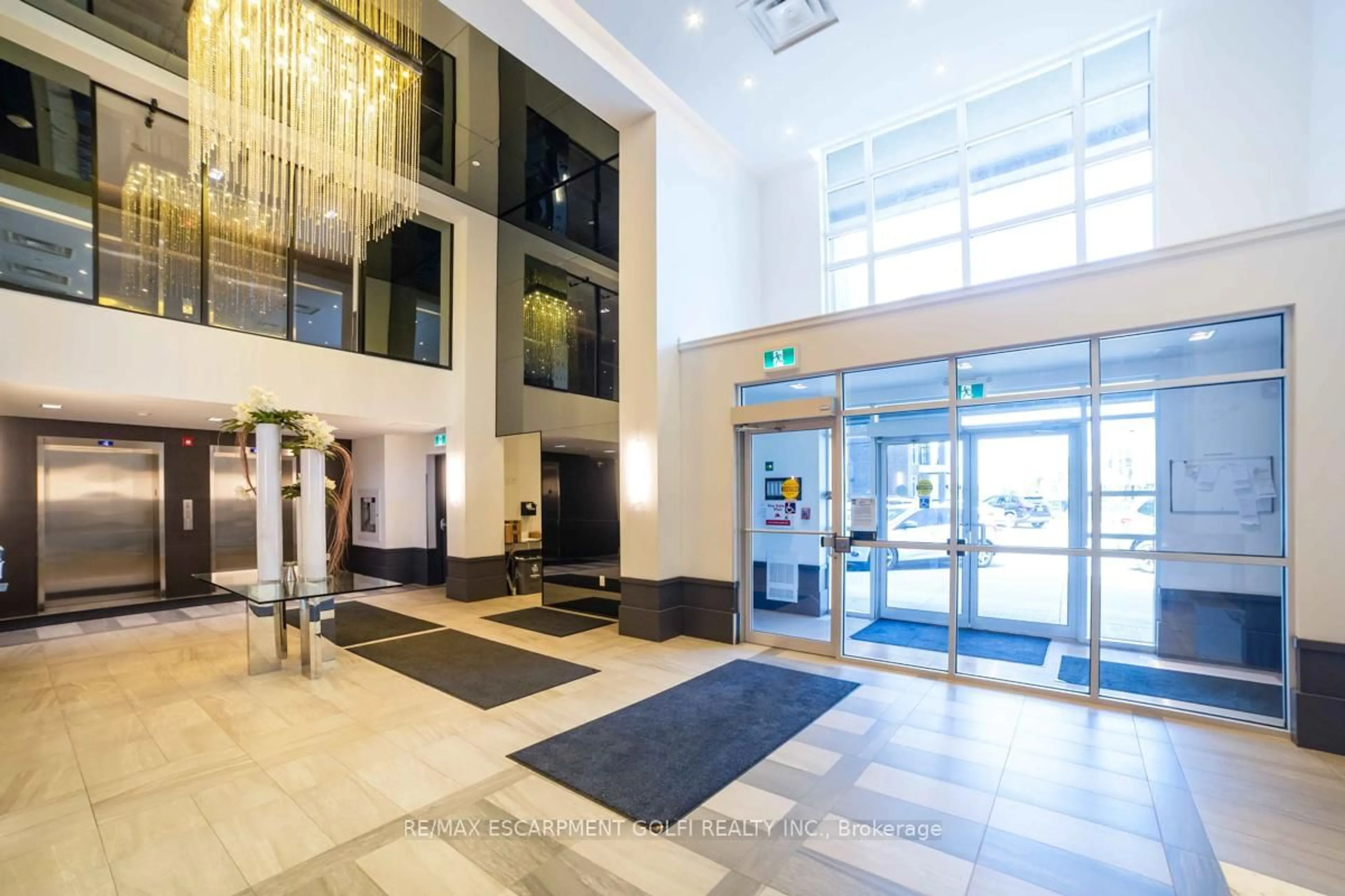 Lobby for 10 Concord Pl #201, Grimsby Ontario L3M 0G6