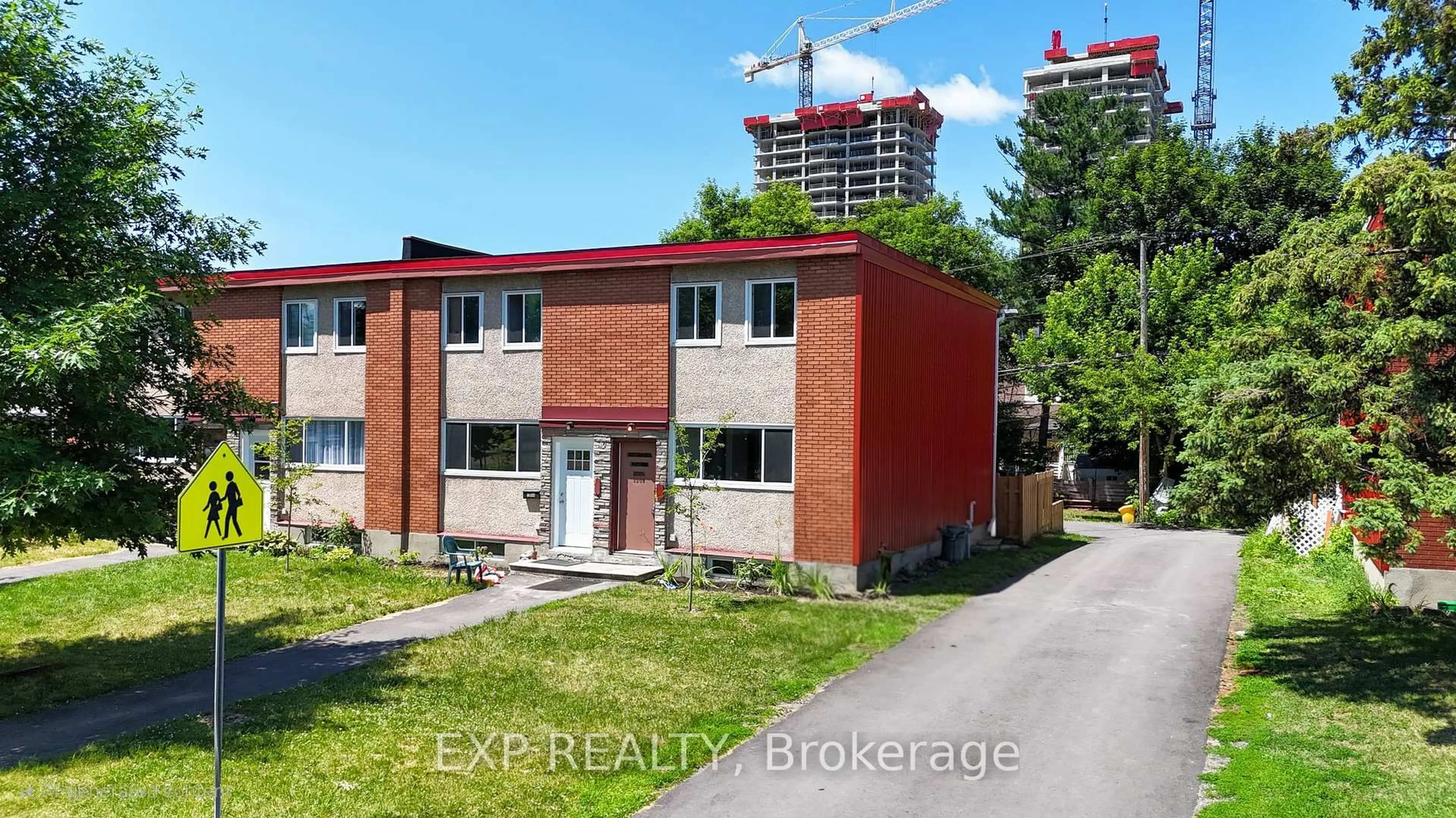 Home with brick exterior material, building for 1303 Coldrey Ave, Ottawa Ontario K1Z 7P6