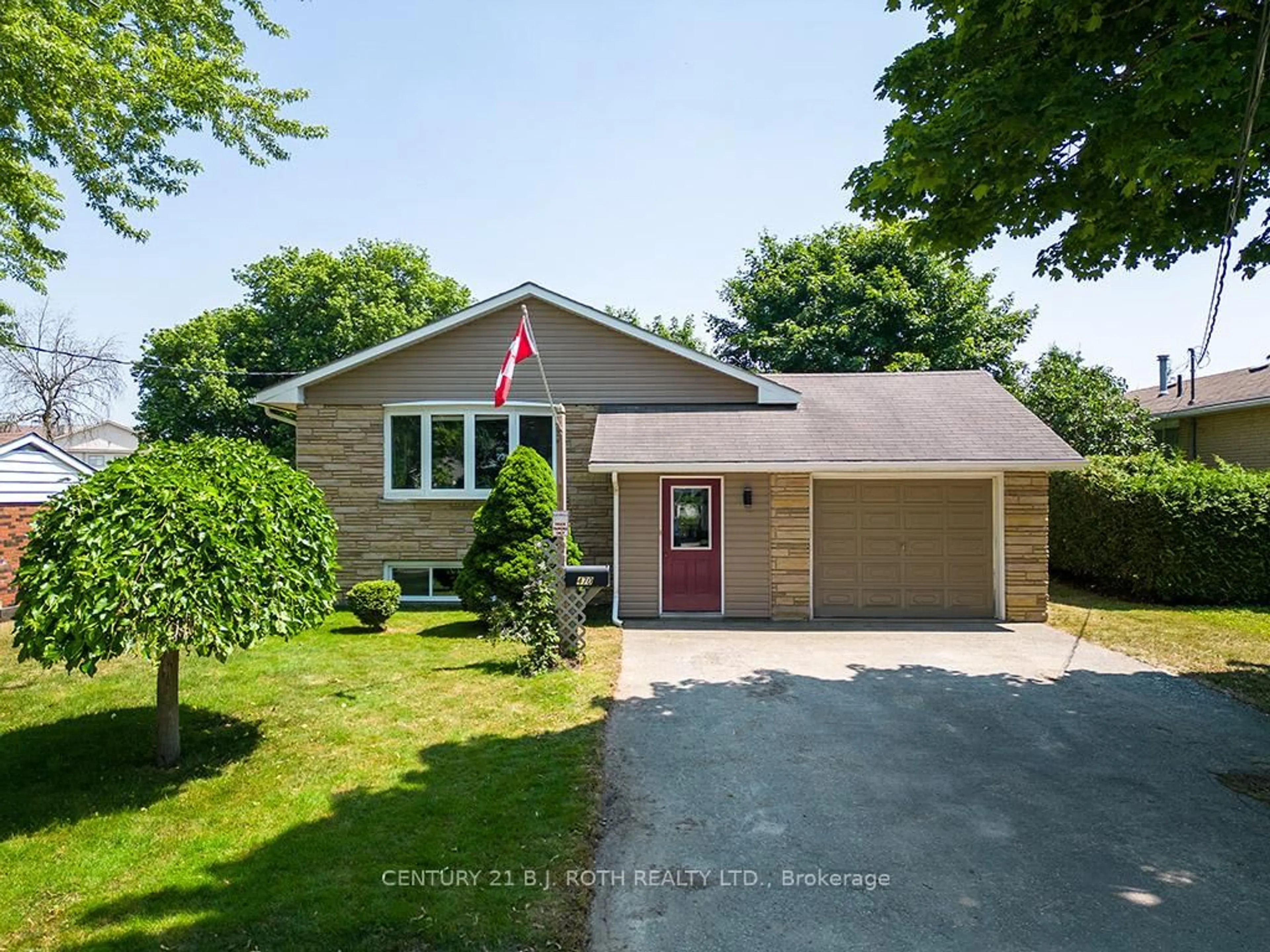 Unknown for 470 Wellington St, Wellington North Ontario N0G 2L2