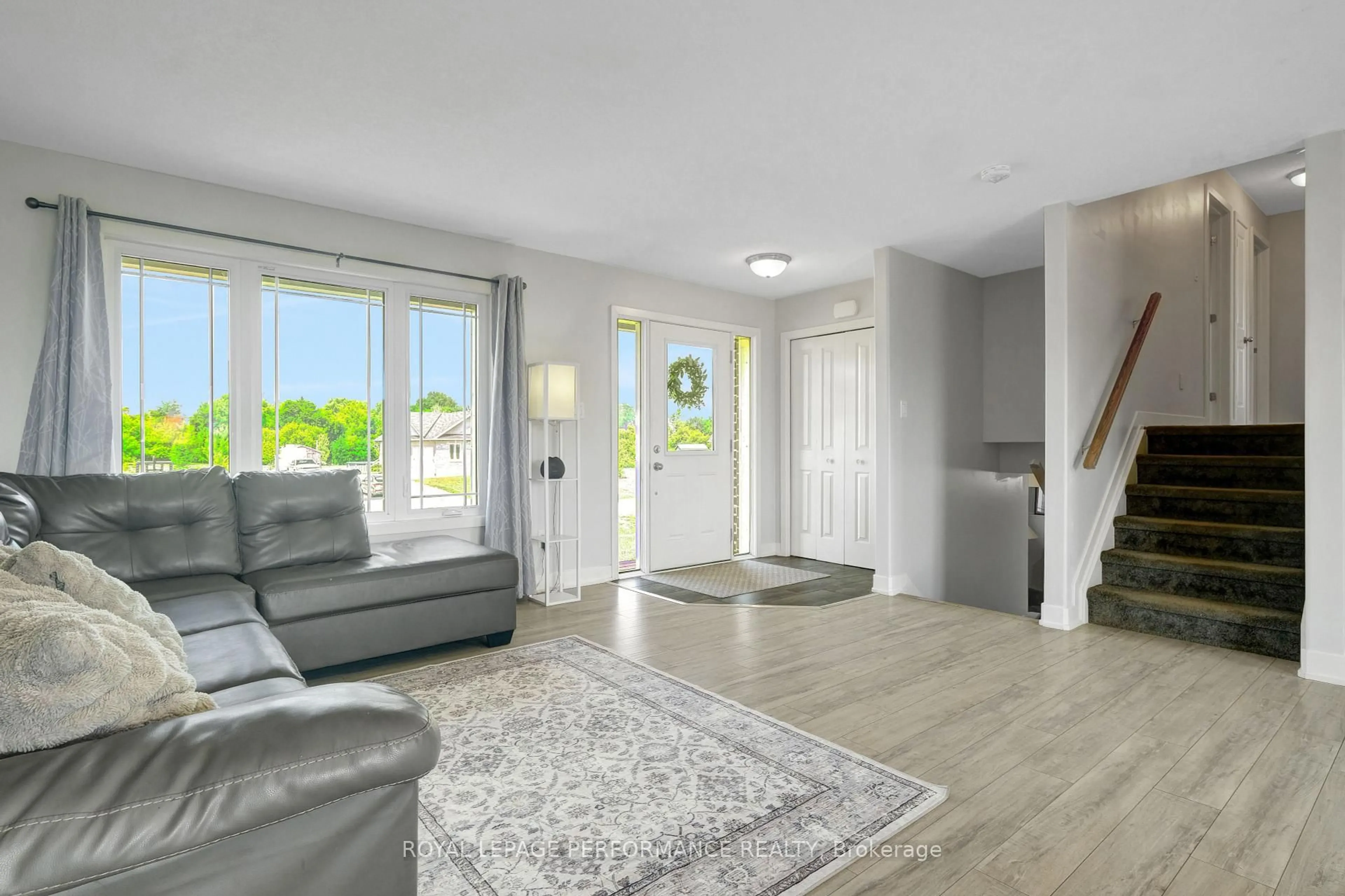 Unknown for 2995 Drew Dr, North Dundas Ontario K0E 1W0