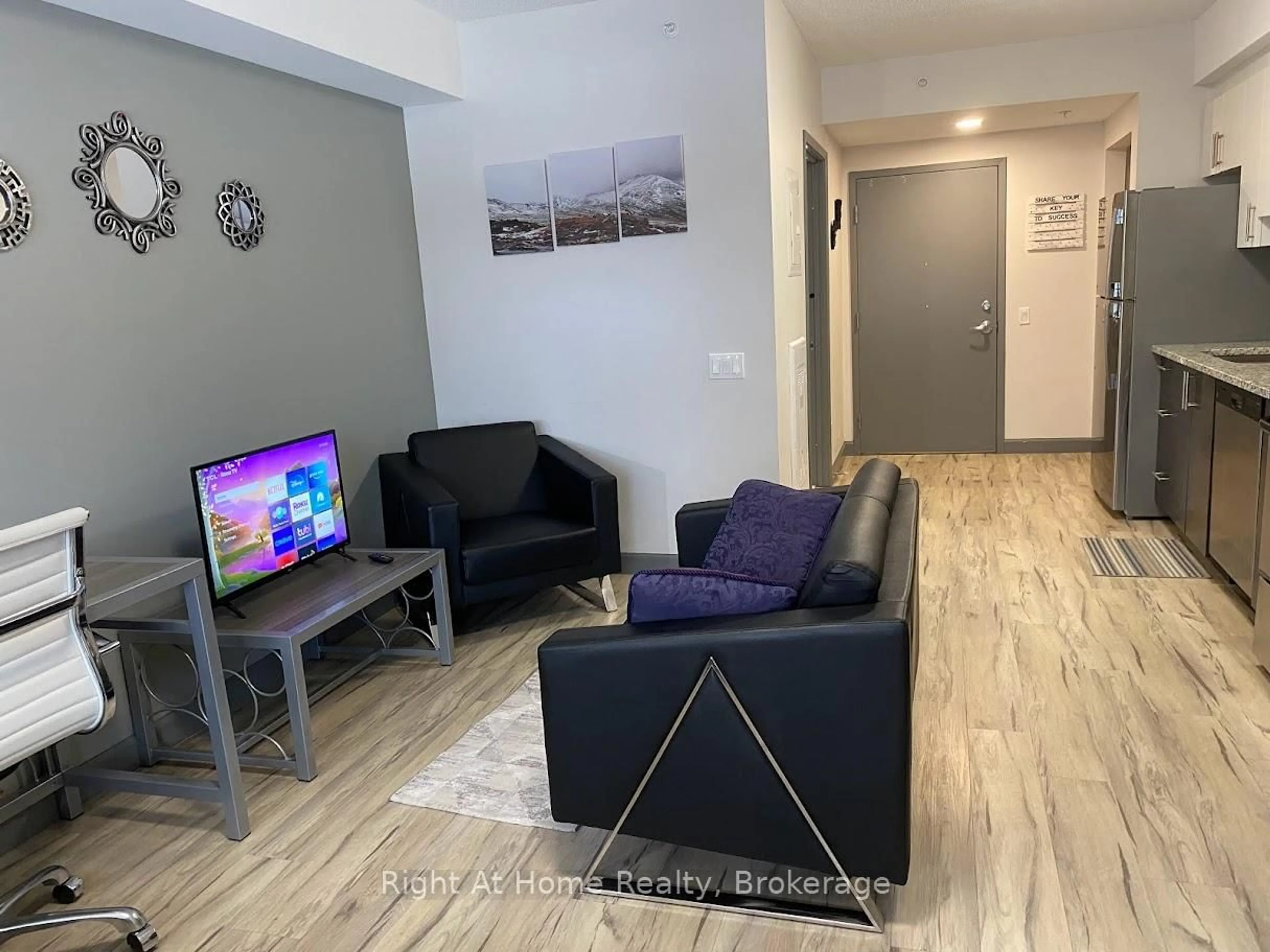 A pic of a room for 258A Sunview St #1710, Waterloo Ontario N2L 3V9