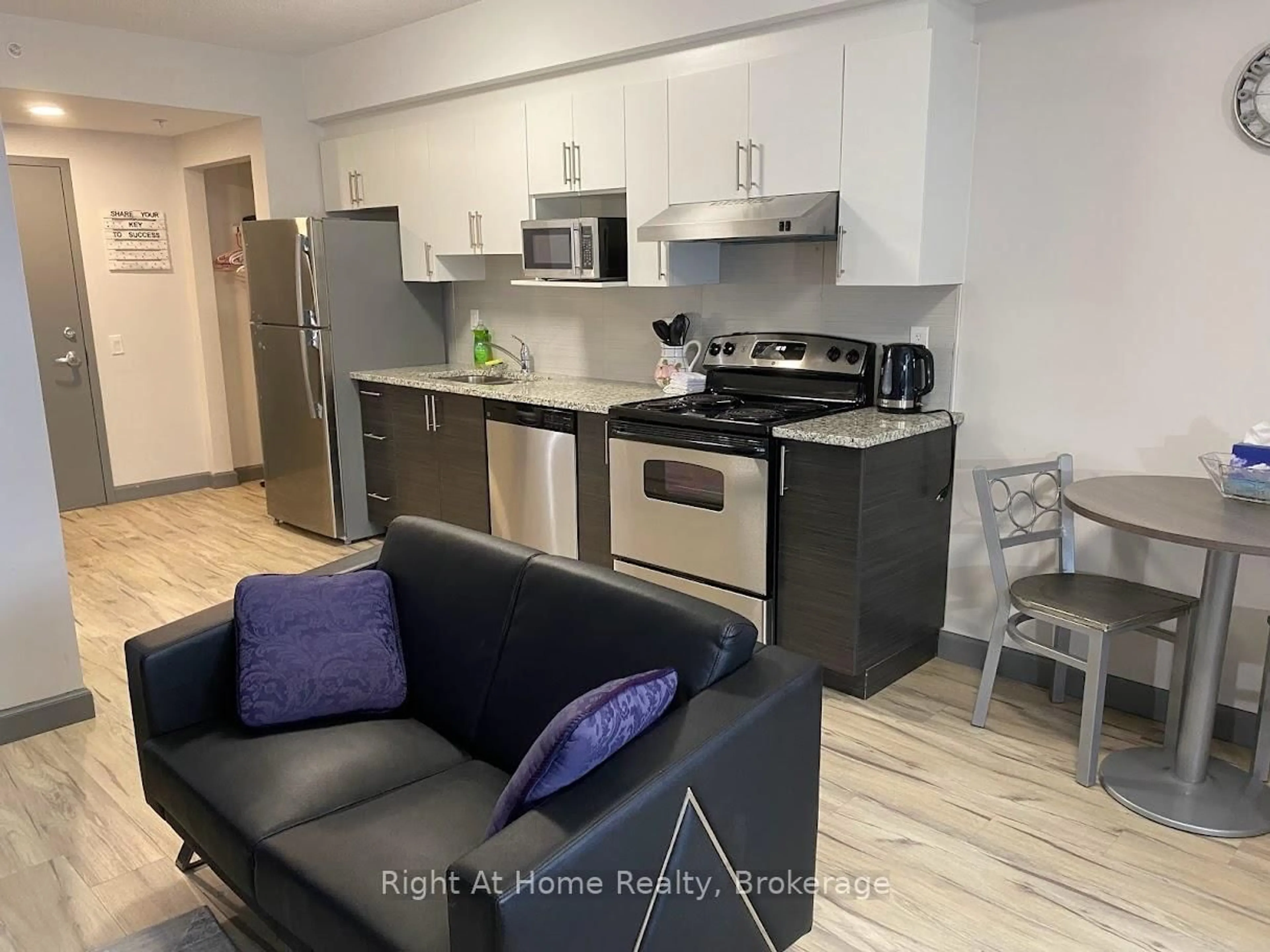 Unknown for 258A Sunview St #1710, Waterloo Ontario N2L 3V9