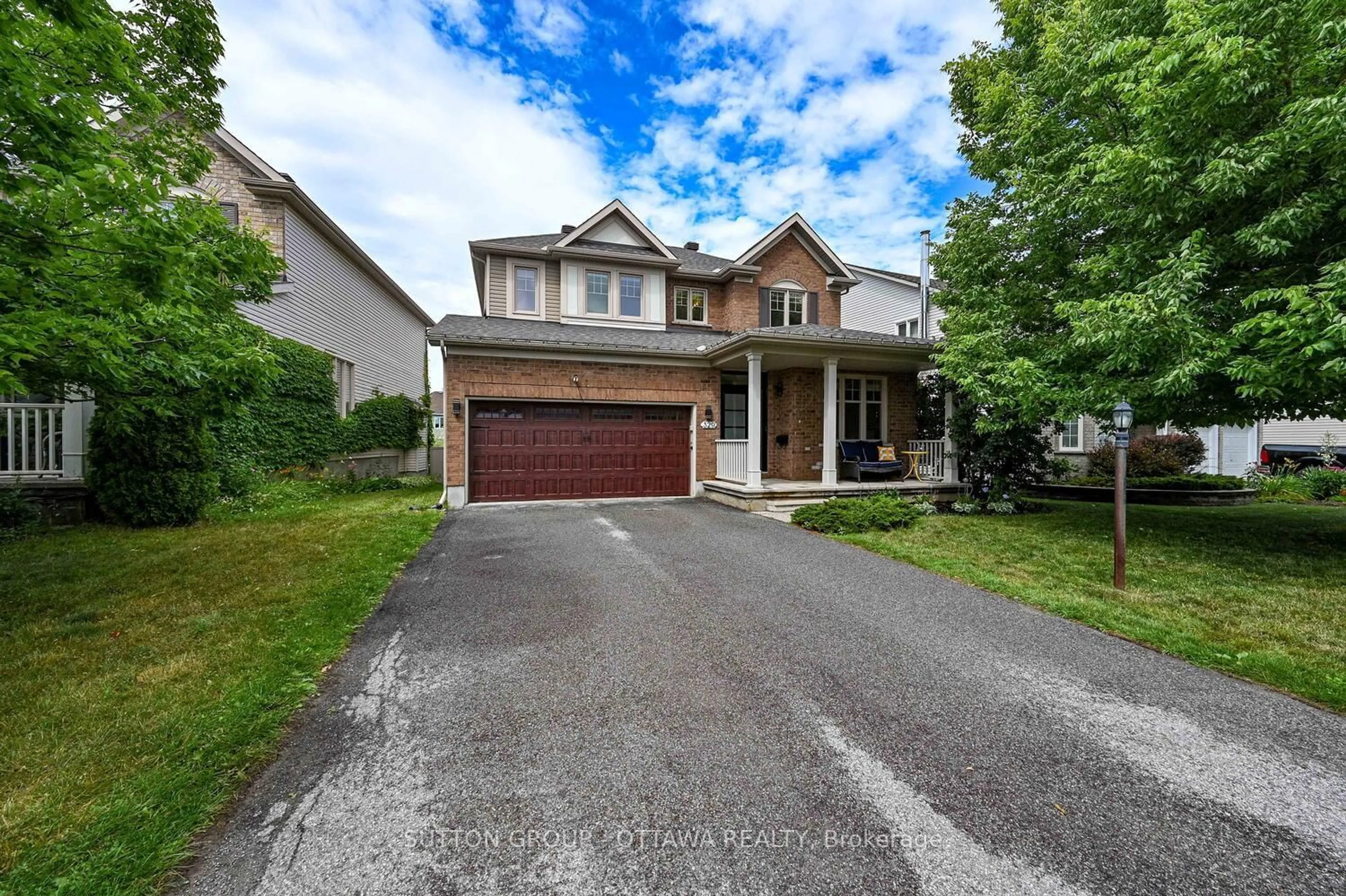 Unknown for 329 West Ridge Dr, Stittsville Ontario K2S 2G7
