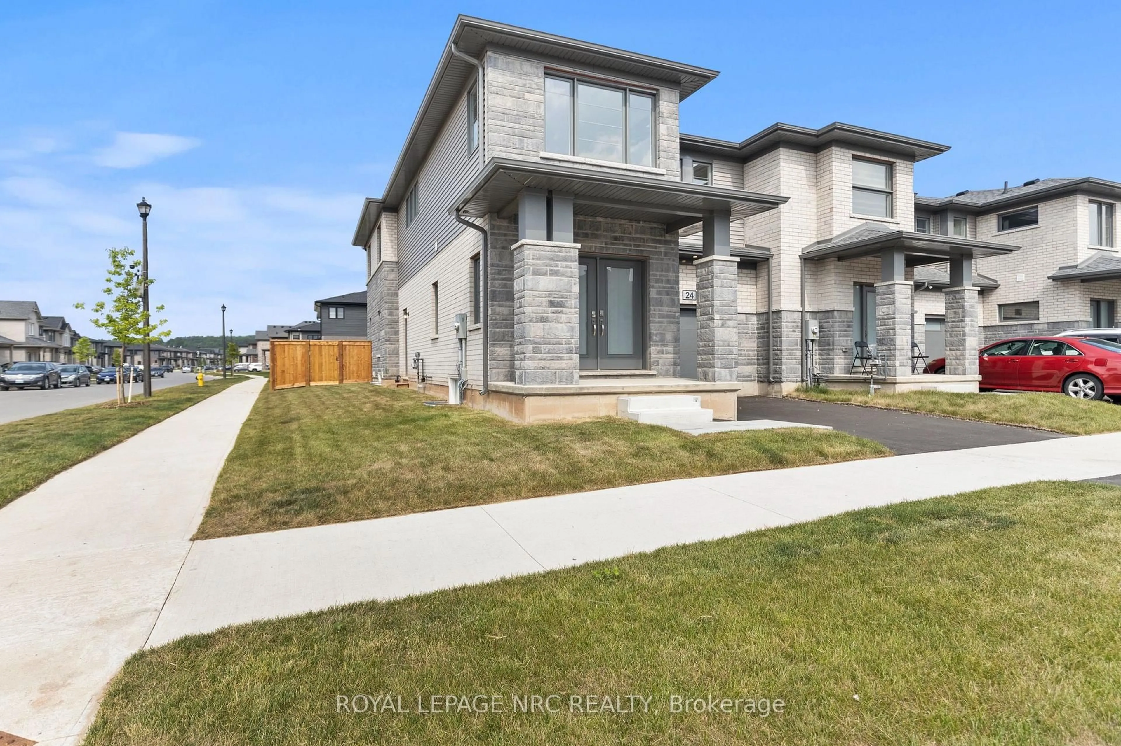 Home with brick exterior material, street for 24 Samuel Ave, Pelham Ontario L3B 5N5