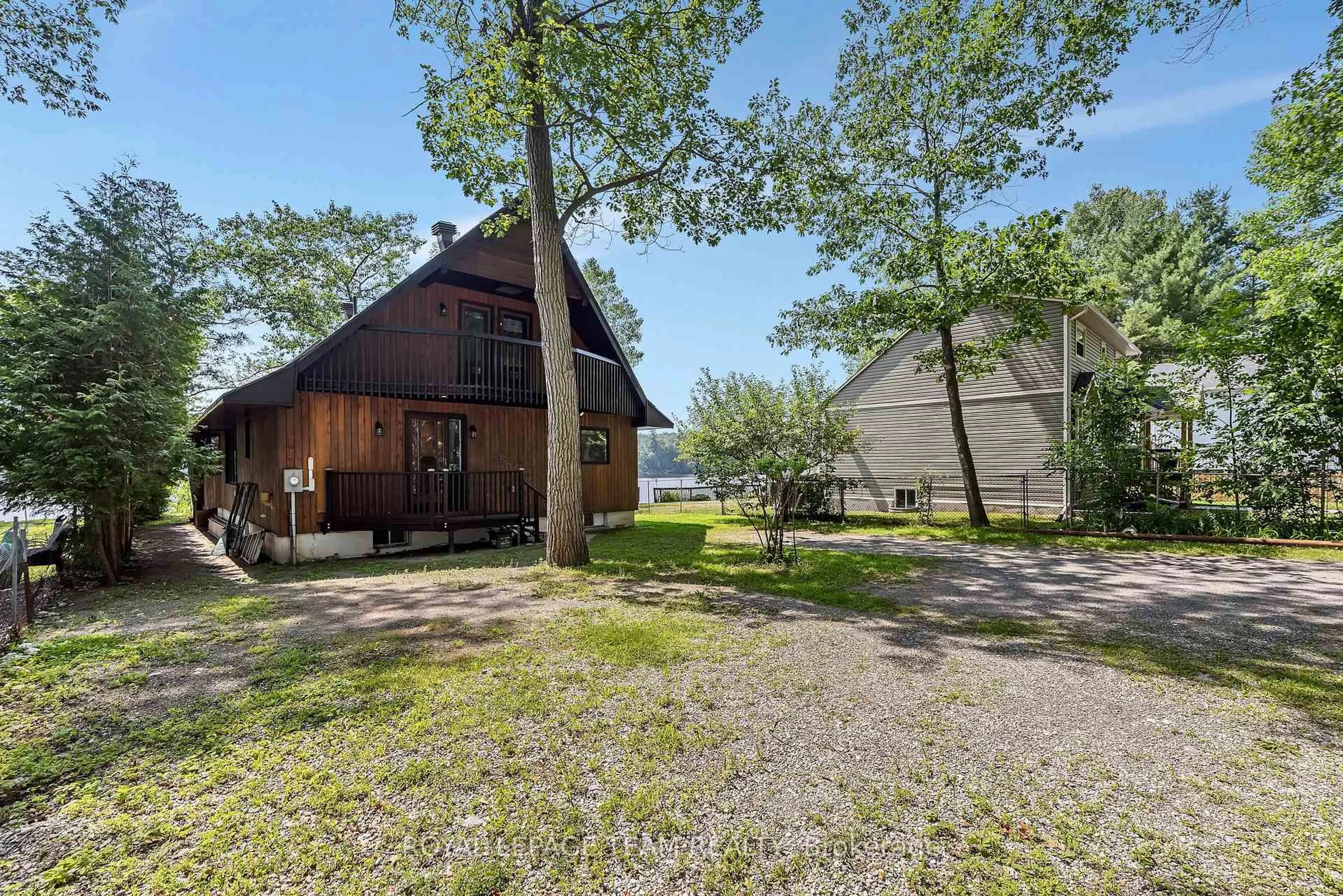 Patio, water/lake/river/ocean view for 1210 Bayview Dr, Ottawa Ontario K0A 3M0