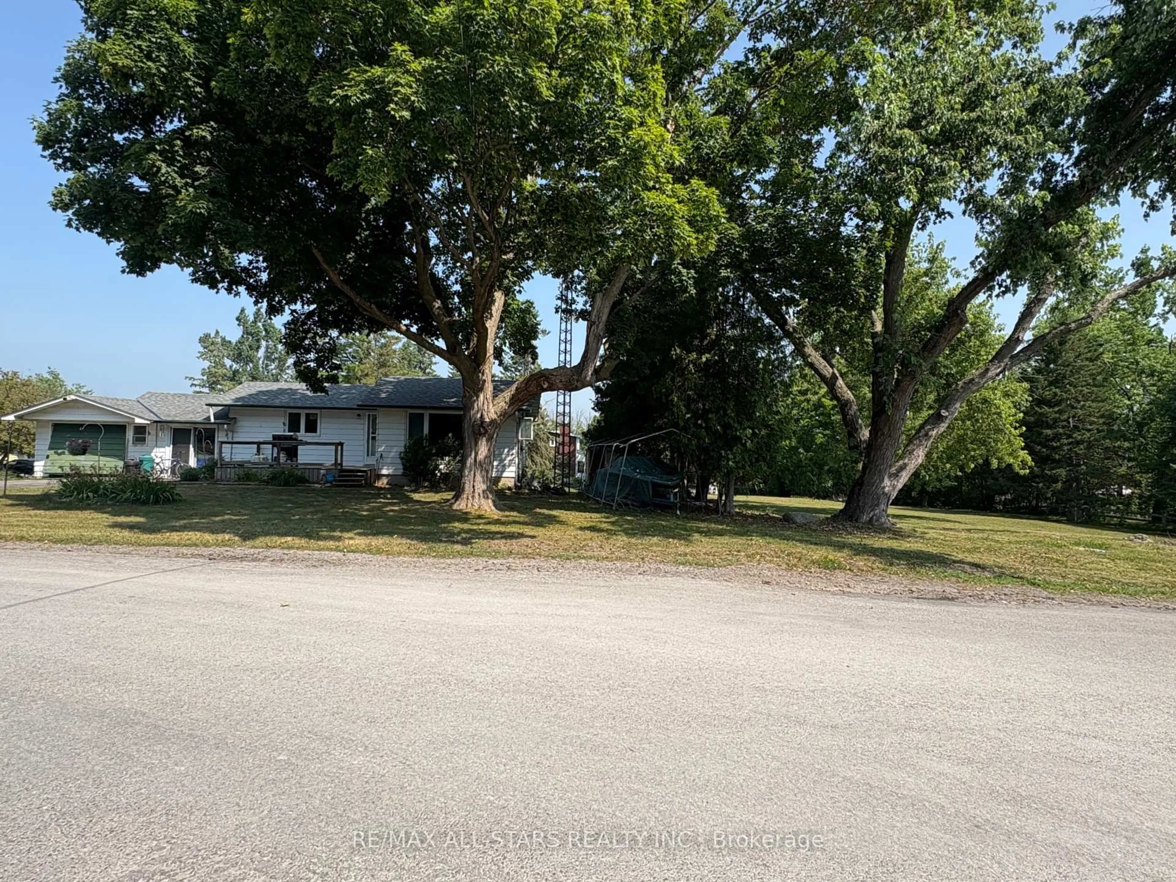 A pic from outside/outdoor area/front of a property/back of a property/a pic from drone, street for 309 Kenrei Rd, Kawartha Lakes Ontario K9V 4R1