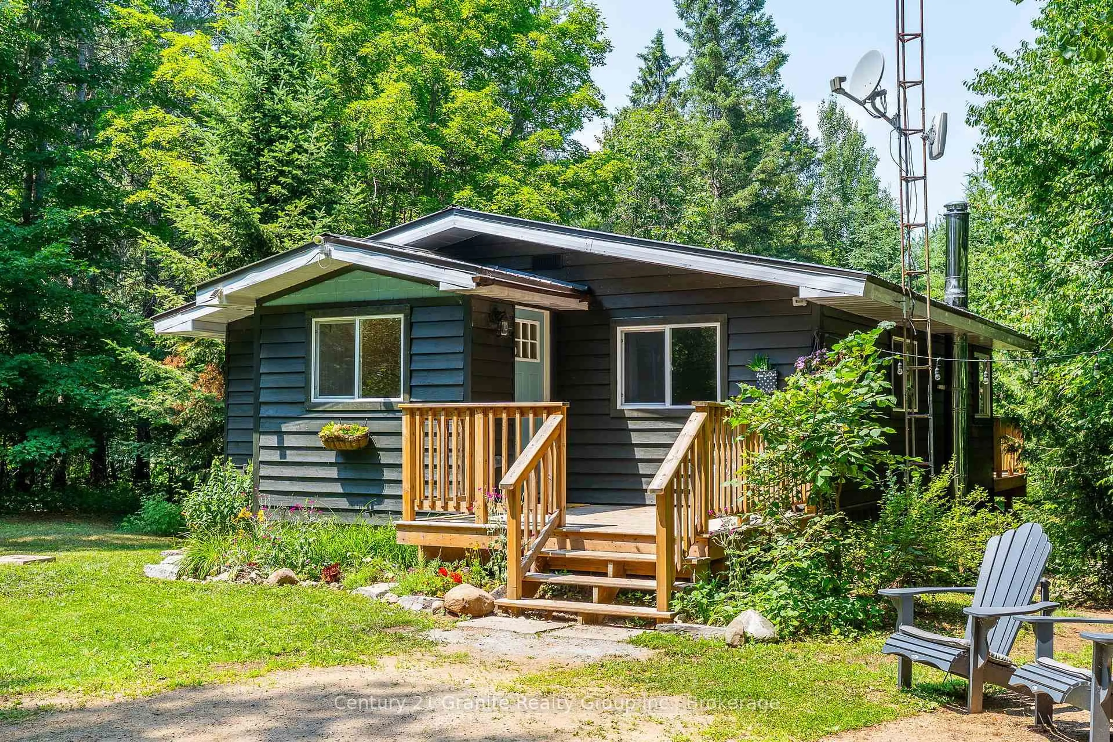 Unknown for 10979 Highway 118, Algonquin Highlands Ontario K0M 1S0
