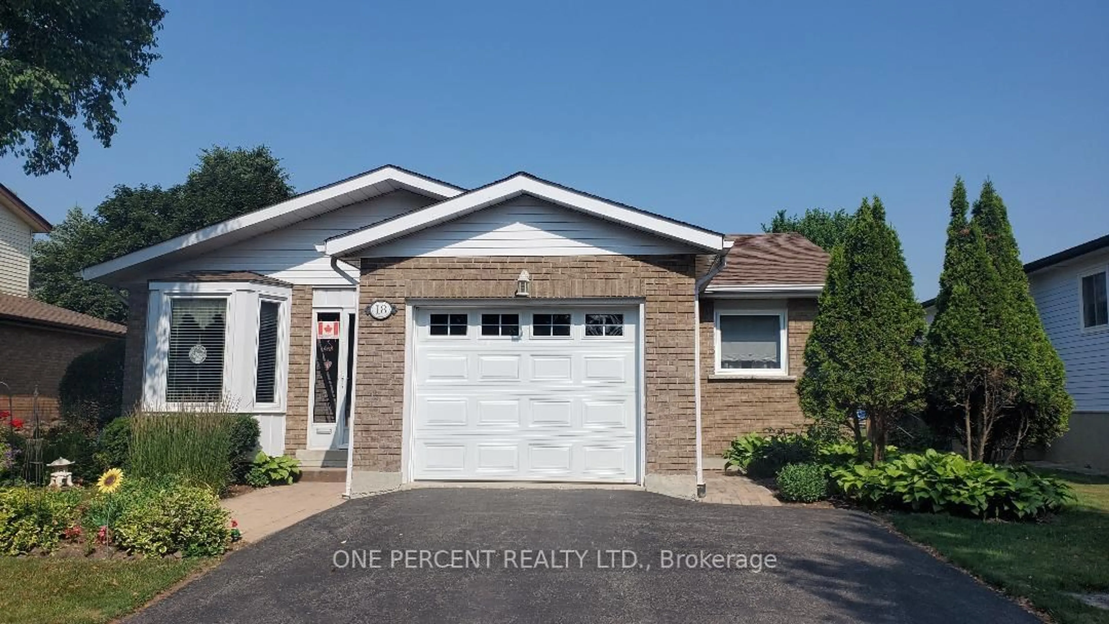 Home with vinyl exterior material, street for 18 Magwood Crt, Stratford Ontario N4Z 1G3