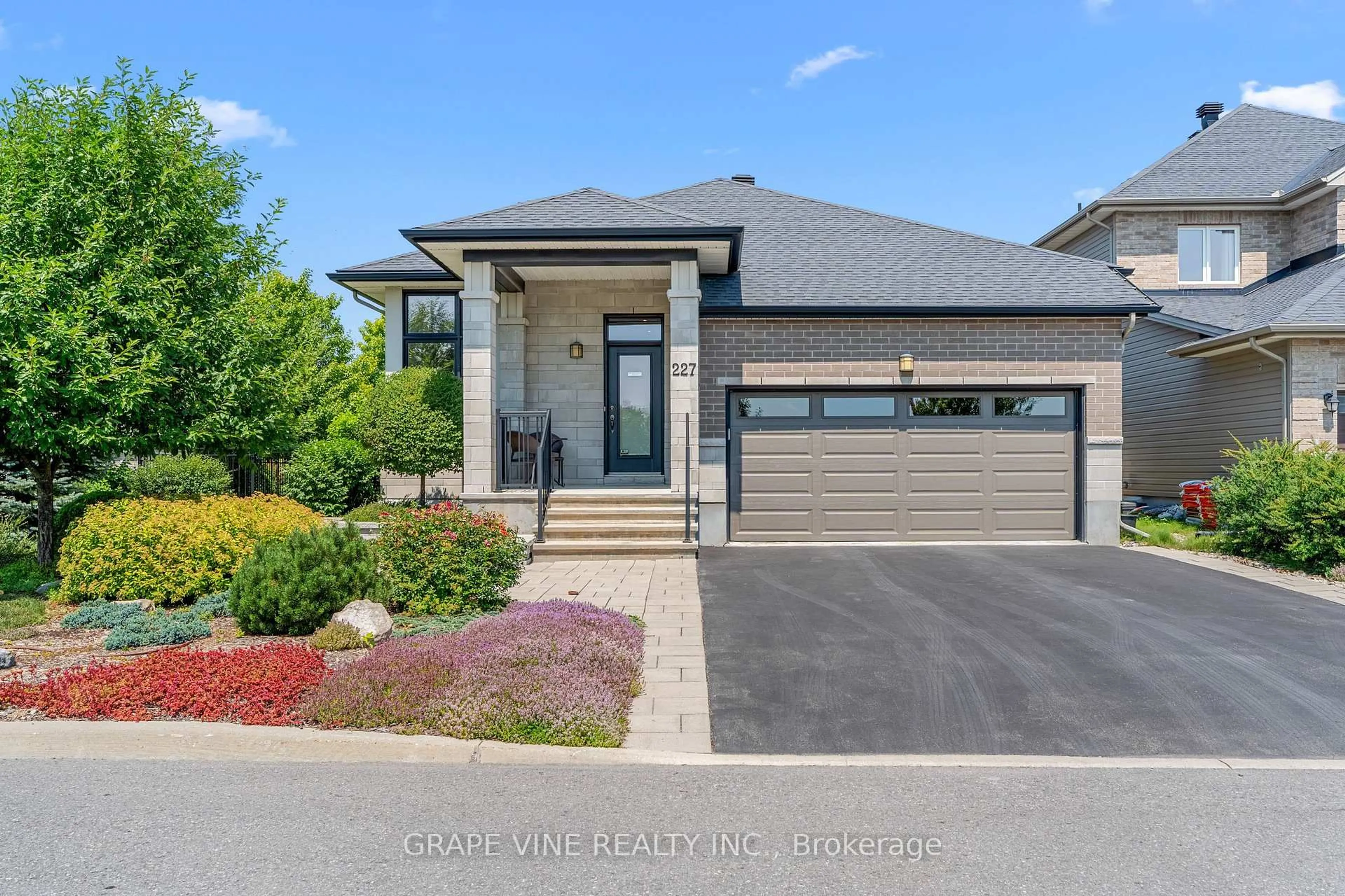 Home with brick exterior material, street for 227 Sunnyridge Cres, Ottawa Ontario K2M 0H2