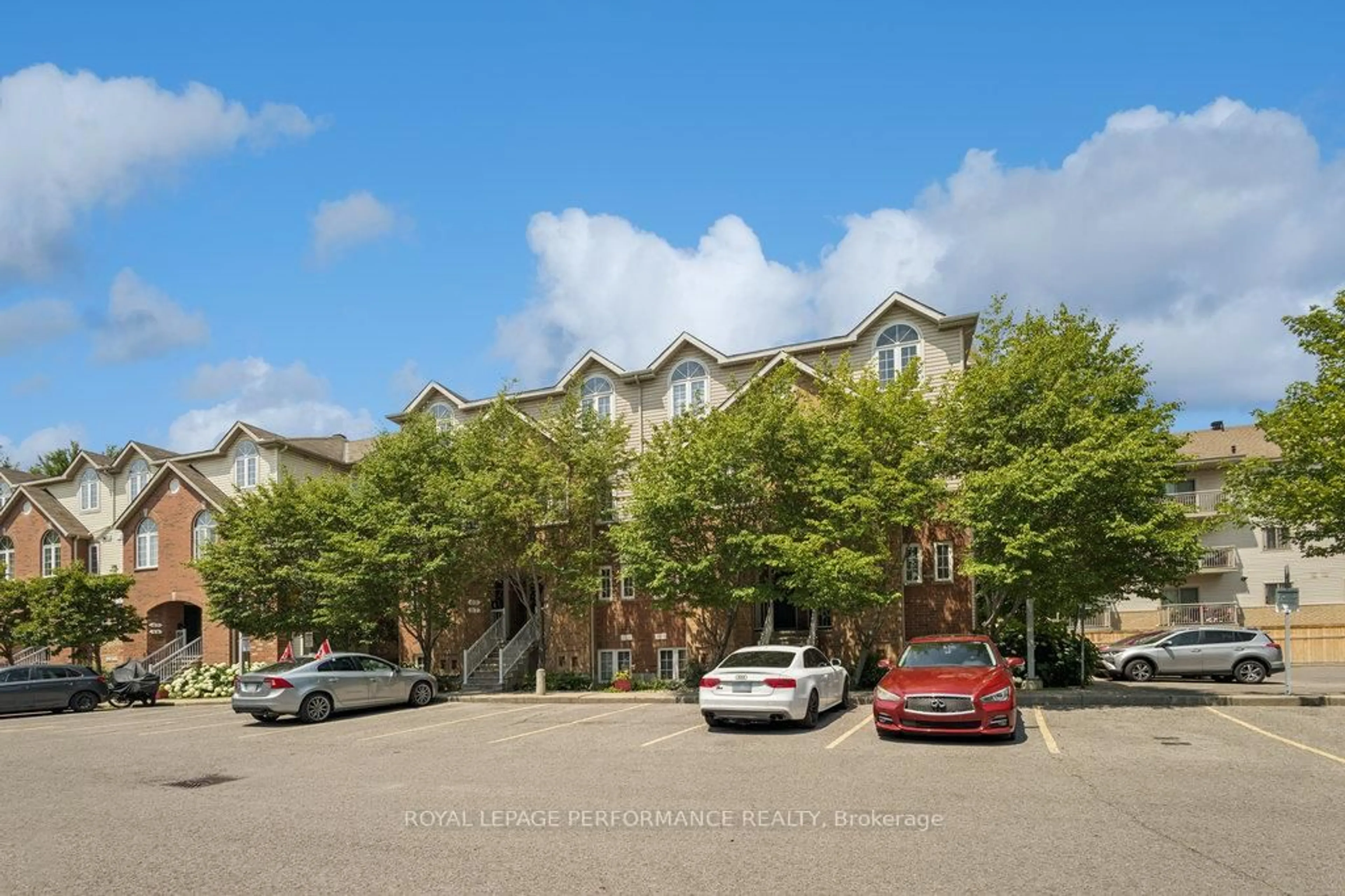 Unknown for 67 Steele Park Private #5, Ottawa Ontario K1J 0J2