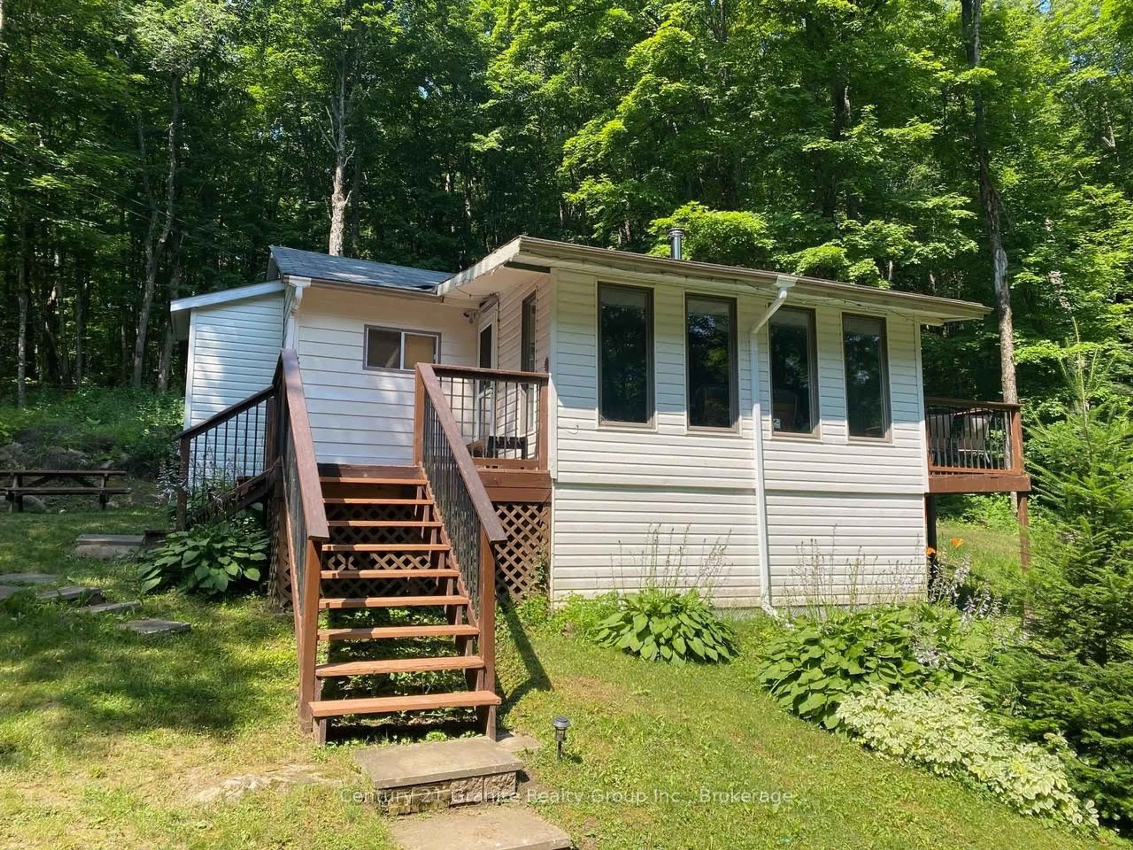 Unknown for 1013 Miskwabi Lake Rd, Dysart et al Ontario K0M 1S0