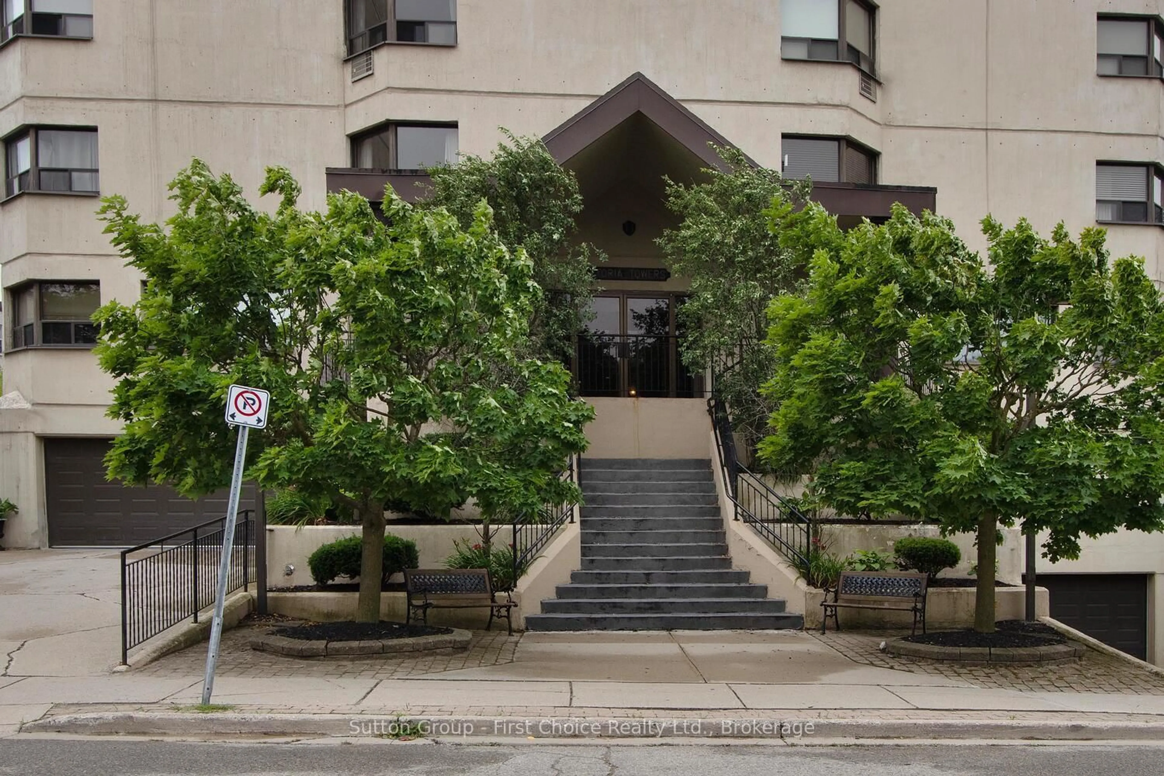 Unknown for 11 Cobourg St #401, Stratford Ontario N5A 3E4