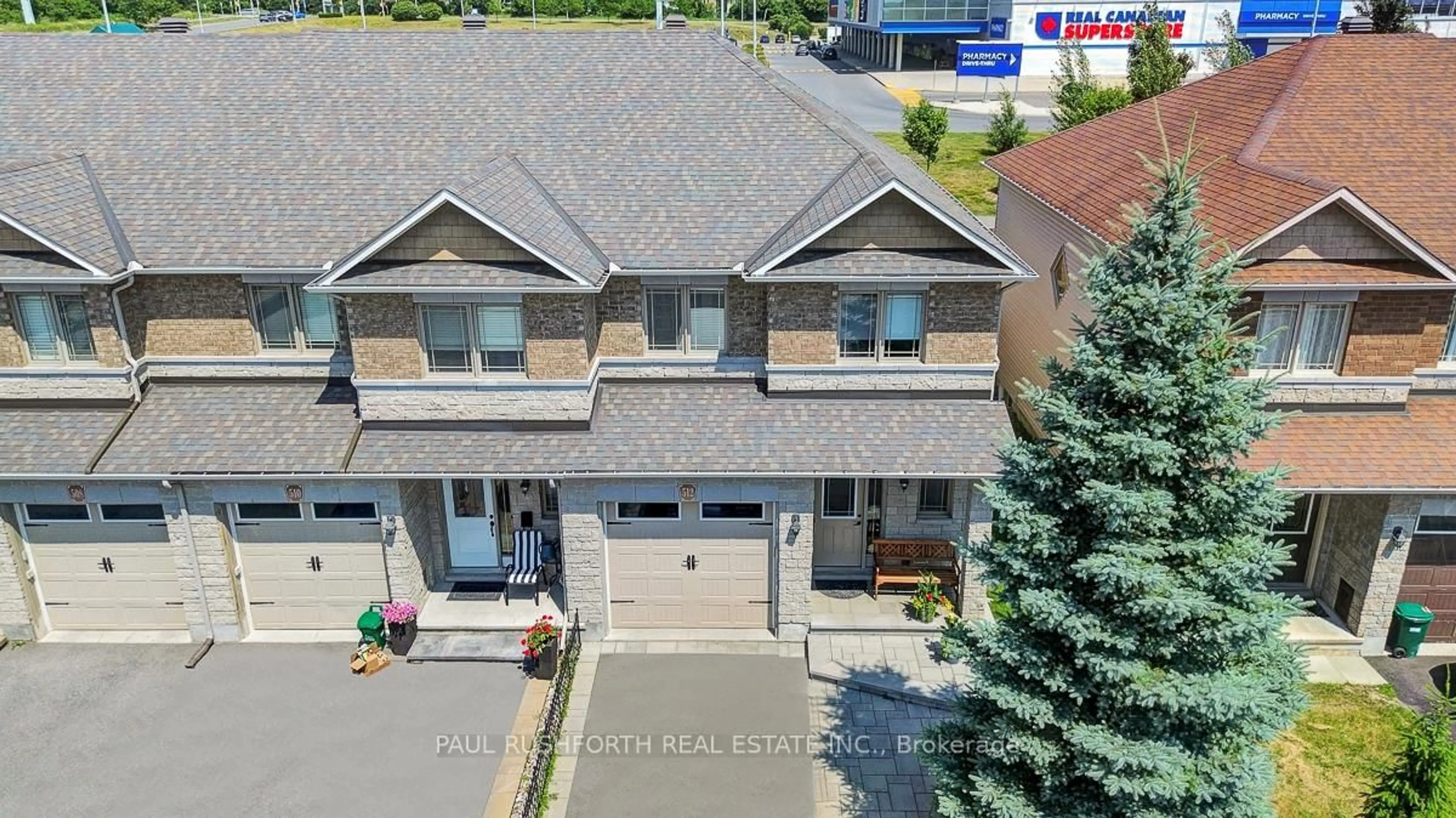 A pic from outside/outdoor area/front of a property/back of a property/a pic from drone, street for 512 Barrick Hill Rd, Ottawa Ontario K2M 0B5