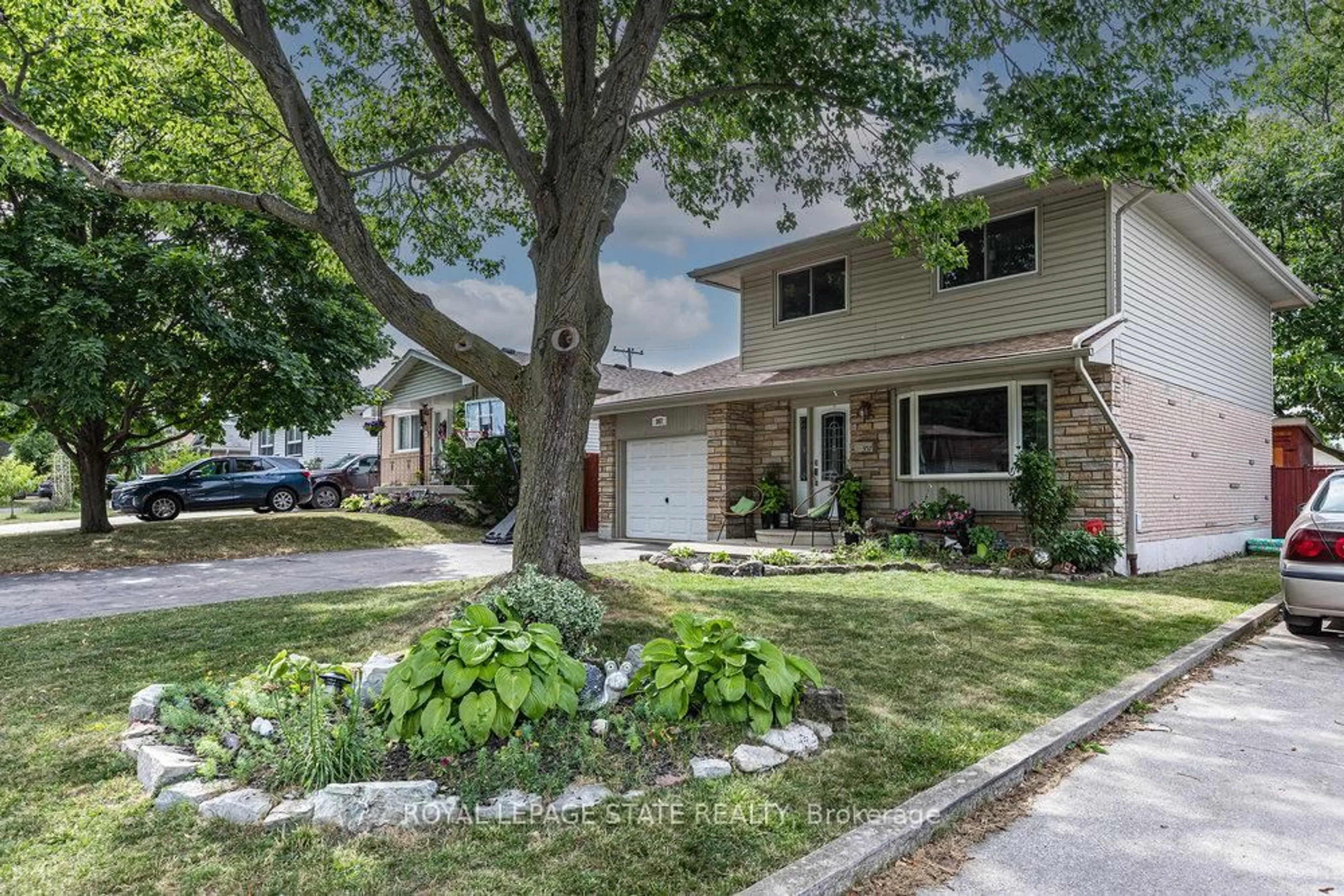 Unknown for 357 Saint Andrews Dr, Hamilton Ontario L8K 5K6