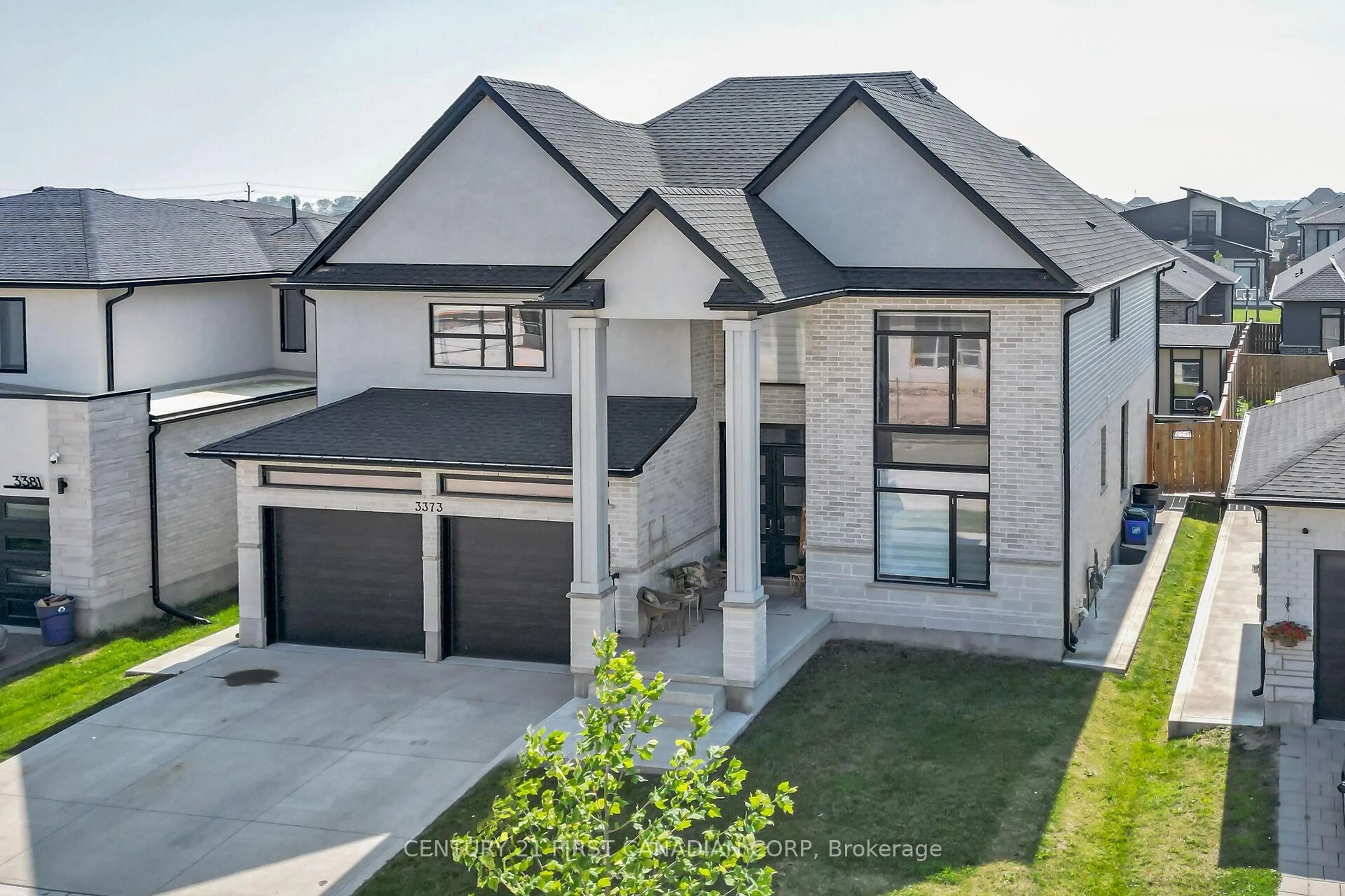 Unknown for 3373 Regiment Rd, London South Ontario N6P 0H2