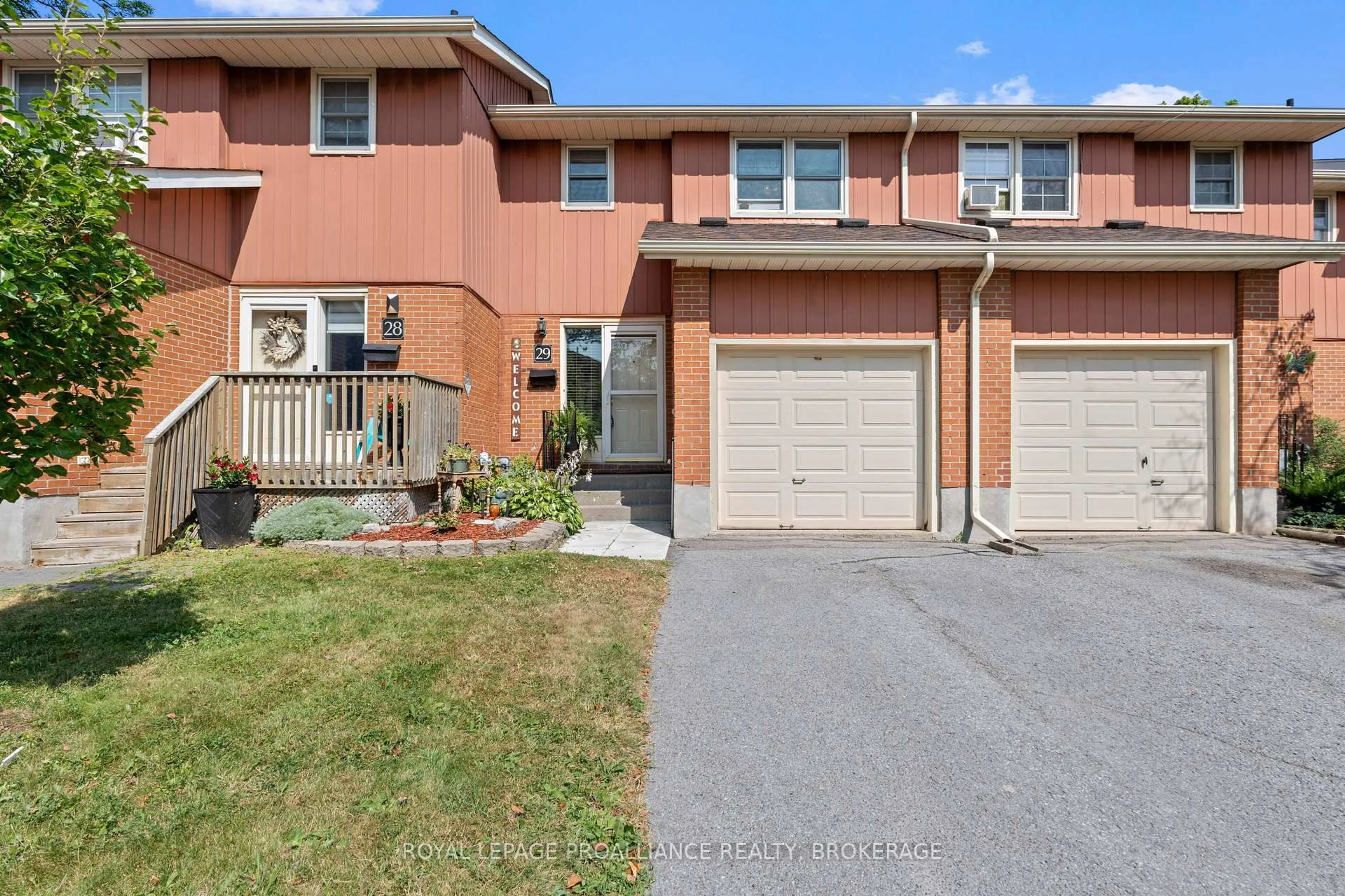 Unknown for 19 MacPherson Ave #29, Kingston Ontario K7M 6W4