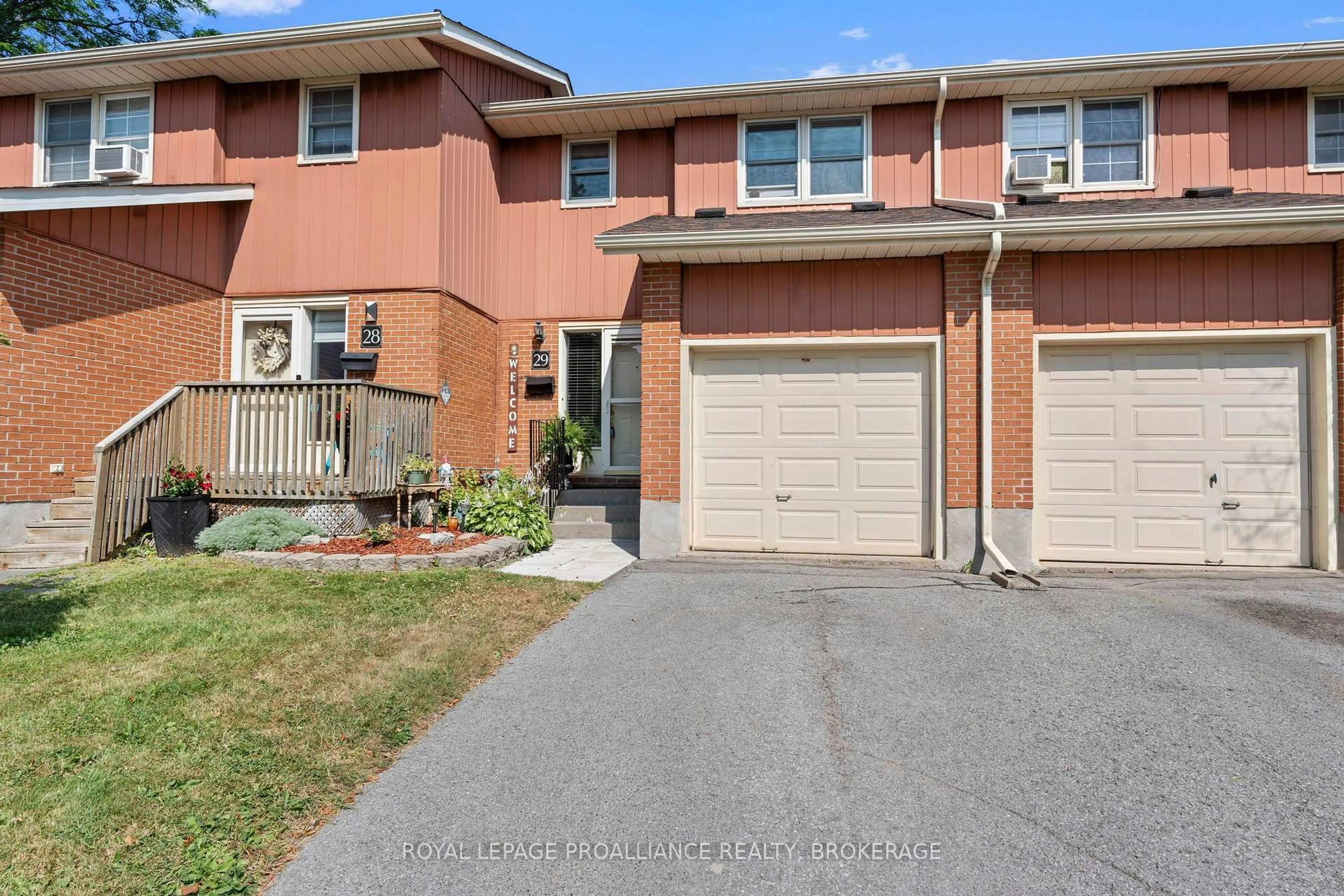 Unknown for 19 MacPherson Ave #29, Kingston Ontario K7M 6W4