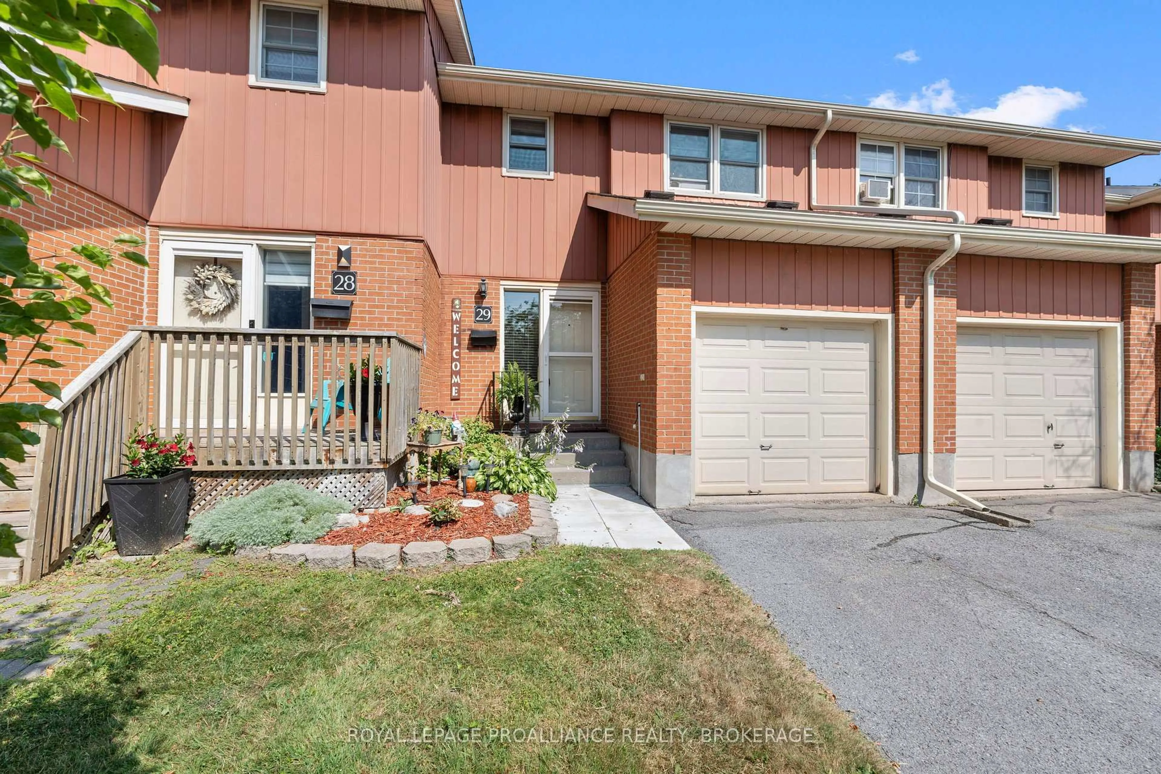 Unknown for 19 MacPherson Ave #29, Kingston Ontario K7M 6W4